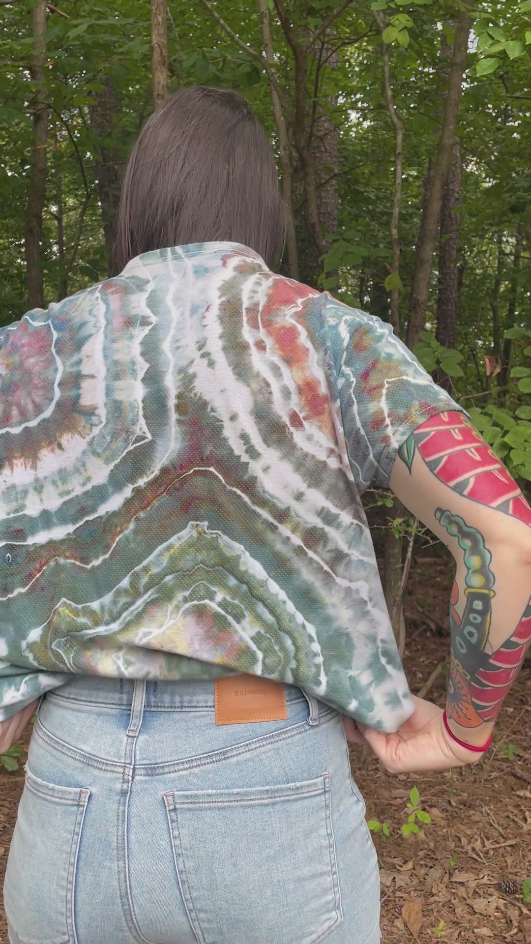 Men's Large Peace Sign Short Sleeve Blue and White Geode Tie Dye T-Shirt