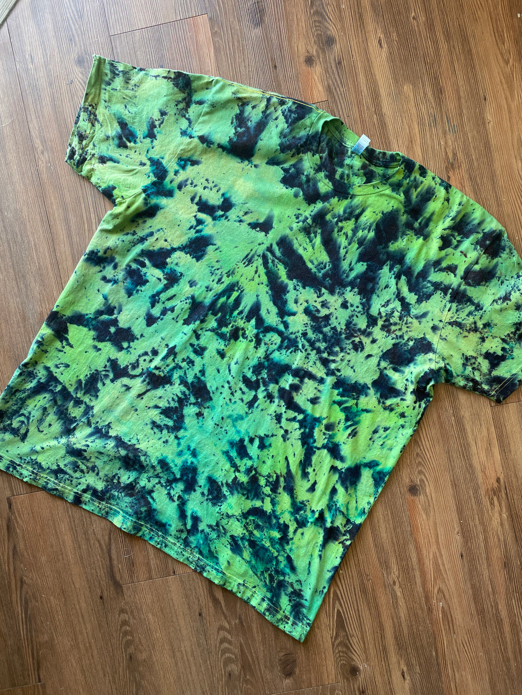 3XL Men’s Green Galaxy Dyed Handmade Tie Dye T-Shirt | Shades of Green American Apparel Tie Dye Short Sleeve