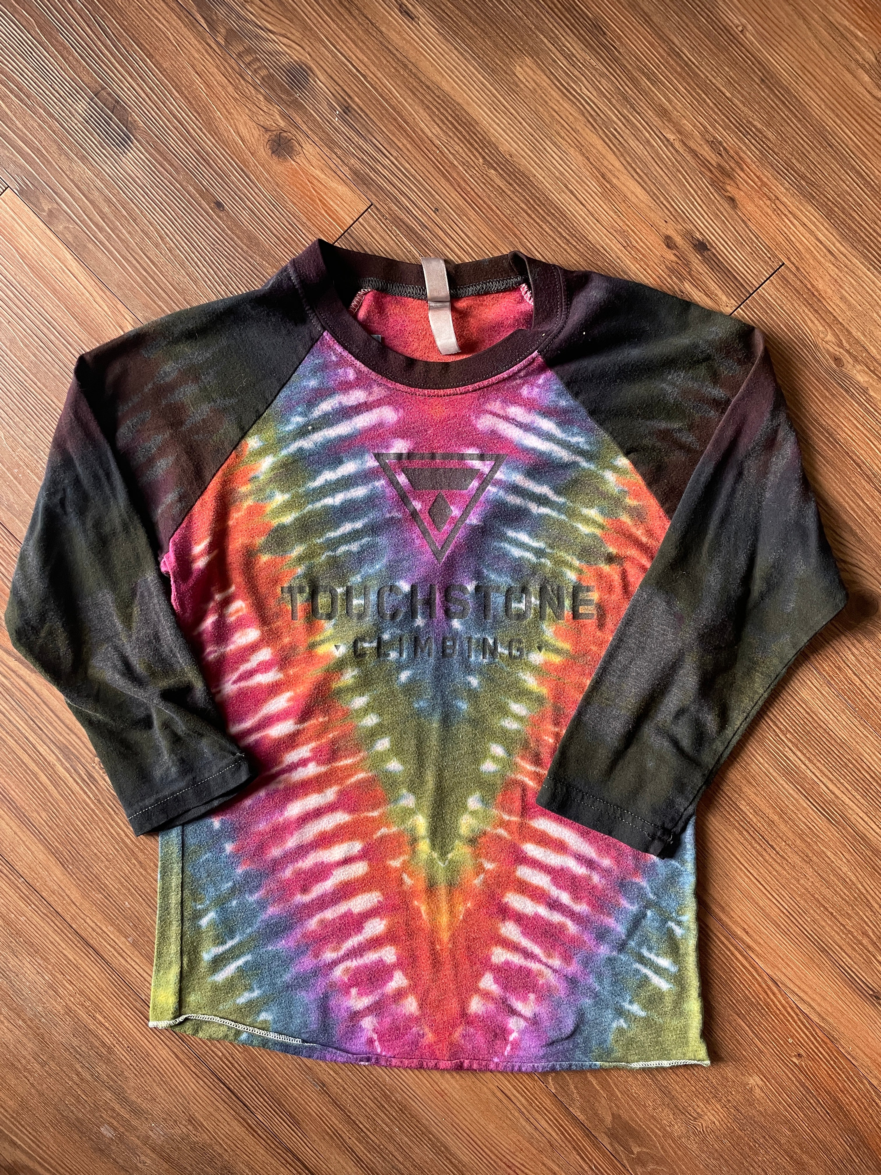 XS Women’s Crag to Crux Touchstone Climbing Handmade Tie Dye T-Shirt | Rainbow V-Pleated Baseball Tee
