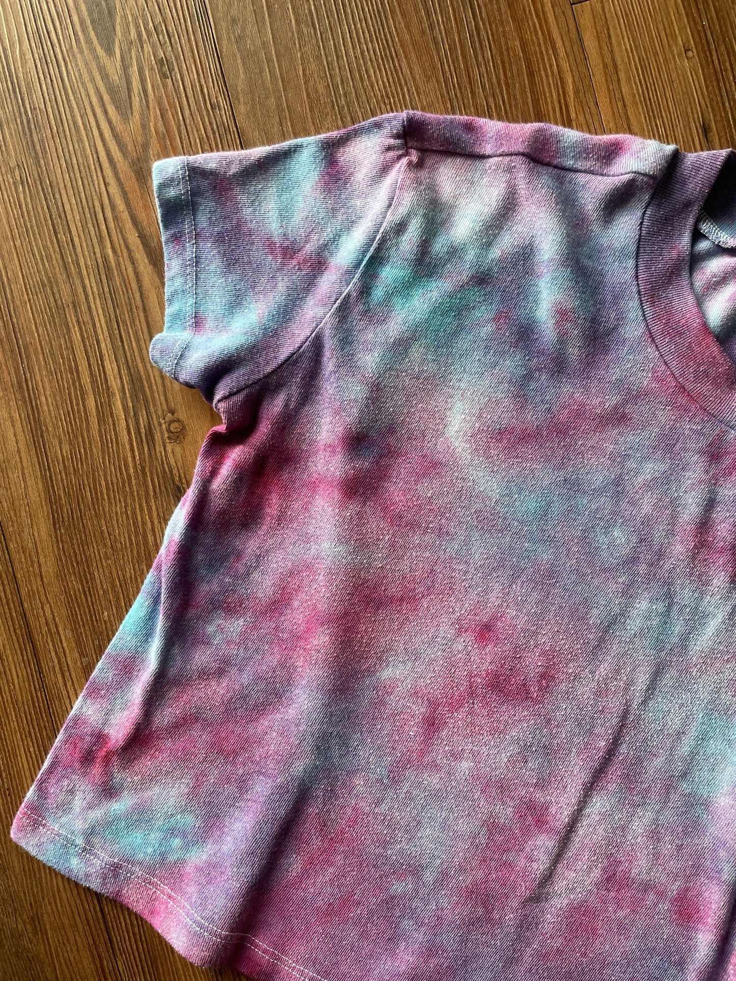 SMALL Women’s Galaxy Tie Dye Crop Top | Pastel Purple Ice Dye Short Sleeve Cropped T-Shirt