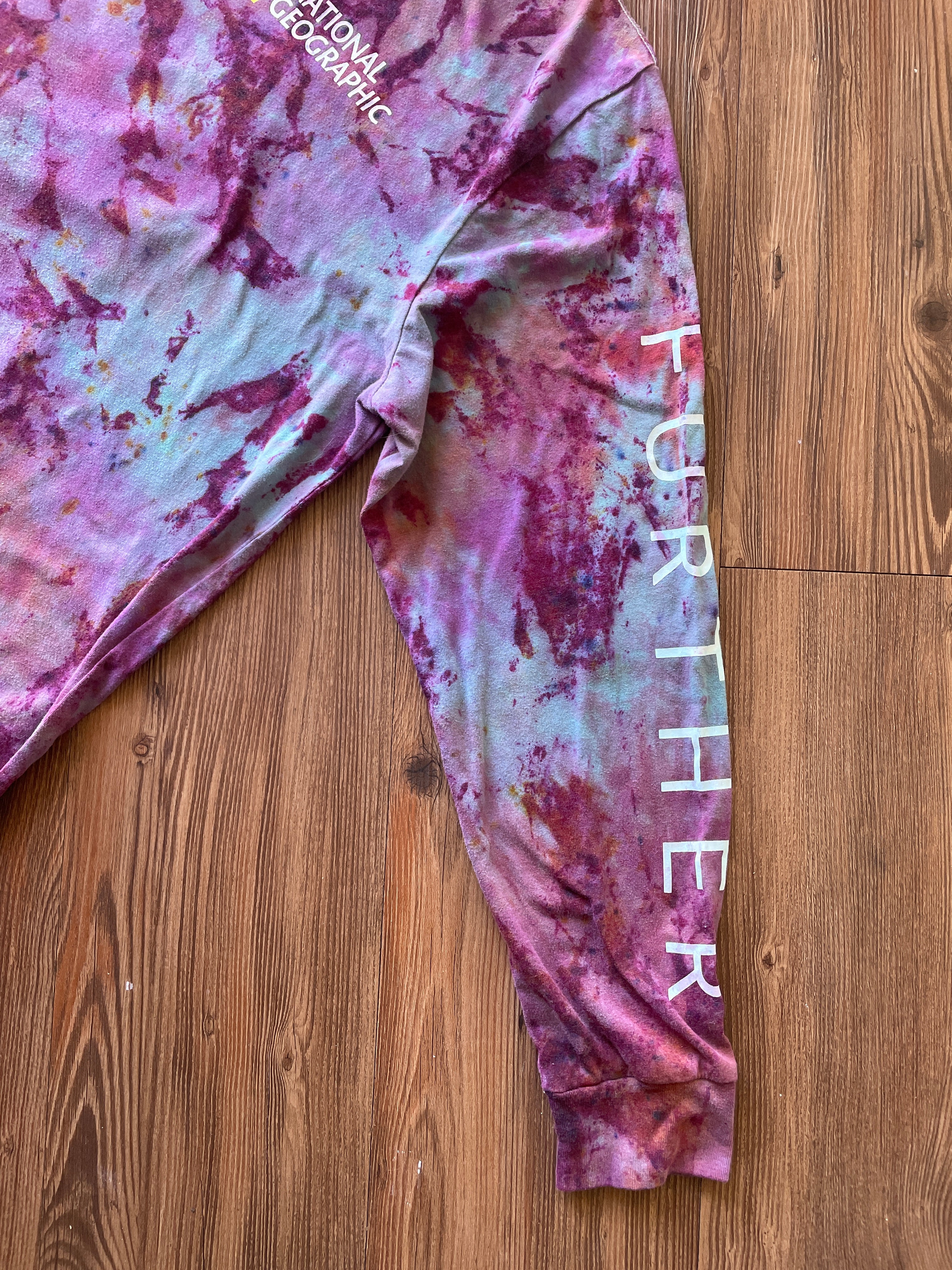 2XL Men’s Torres Del Paine Handmade Tie Dye T-Shirt | National Geographic Earth Tones Tie Dye Long Sleeve Sleeve