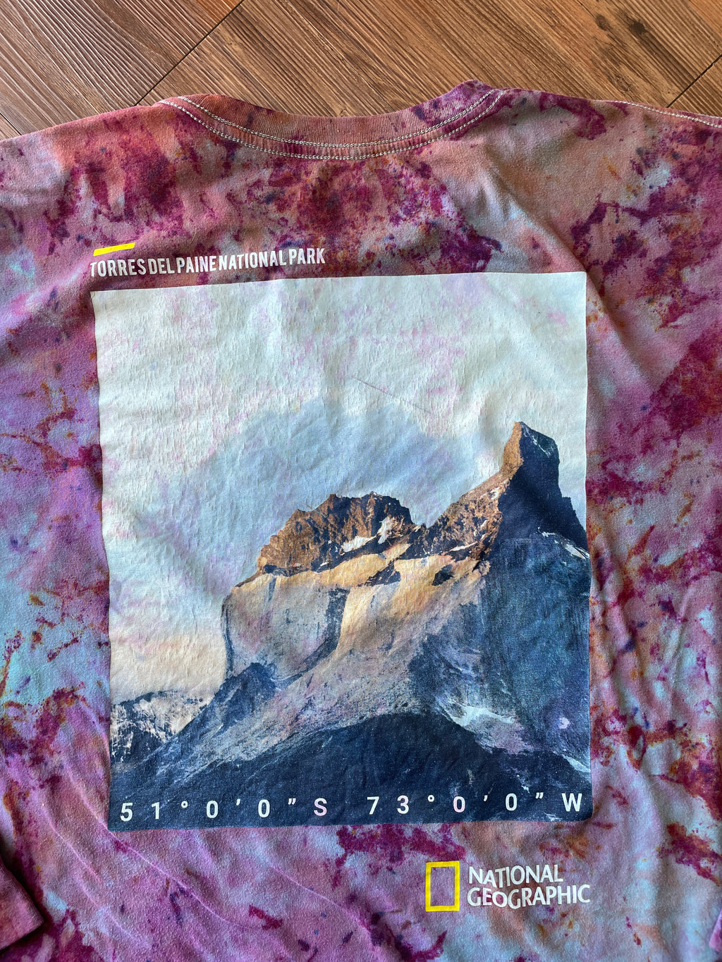 2XL Men’s Torres Del Paine Handmade Tie Dye T-Shirt | National Geographic Earth Tones Tie Dye Long Sleeve Sleeve