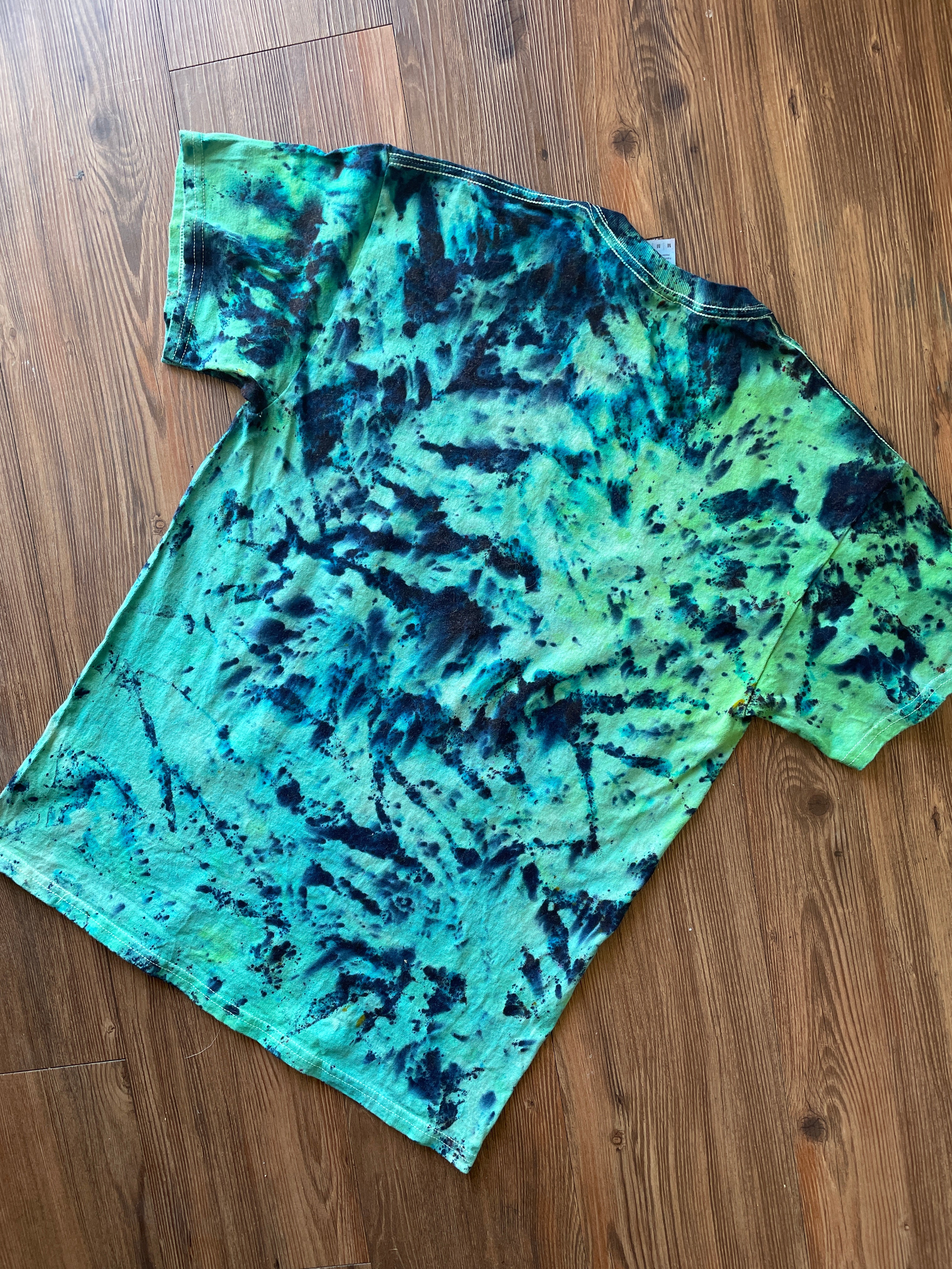 Medium Men’s Green Galaxy Dyed Handmade Tie Dye T-Shirt | Shades of Green Tie Dye Short Sleeve