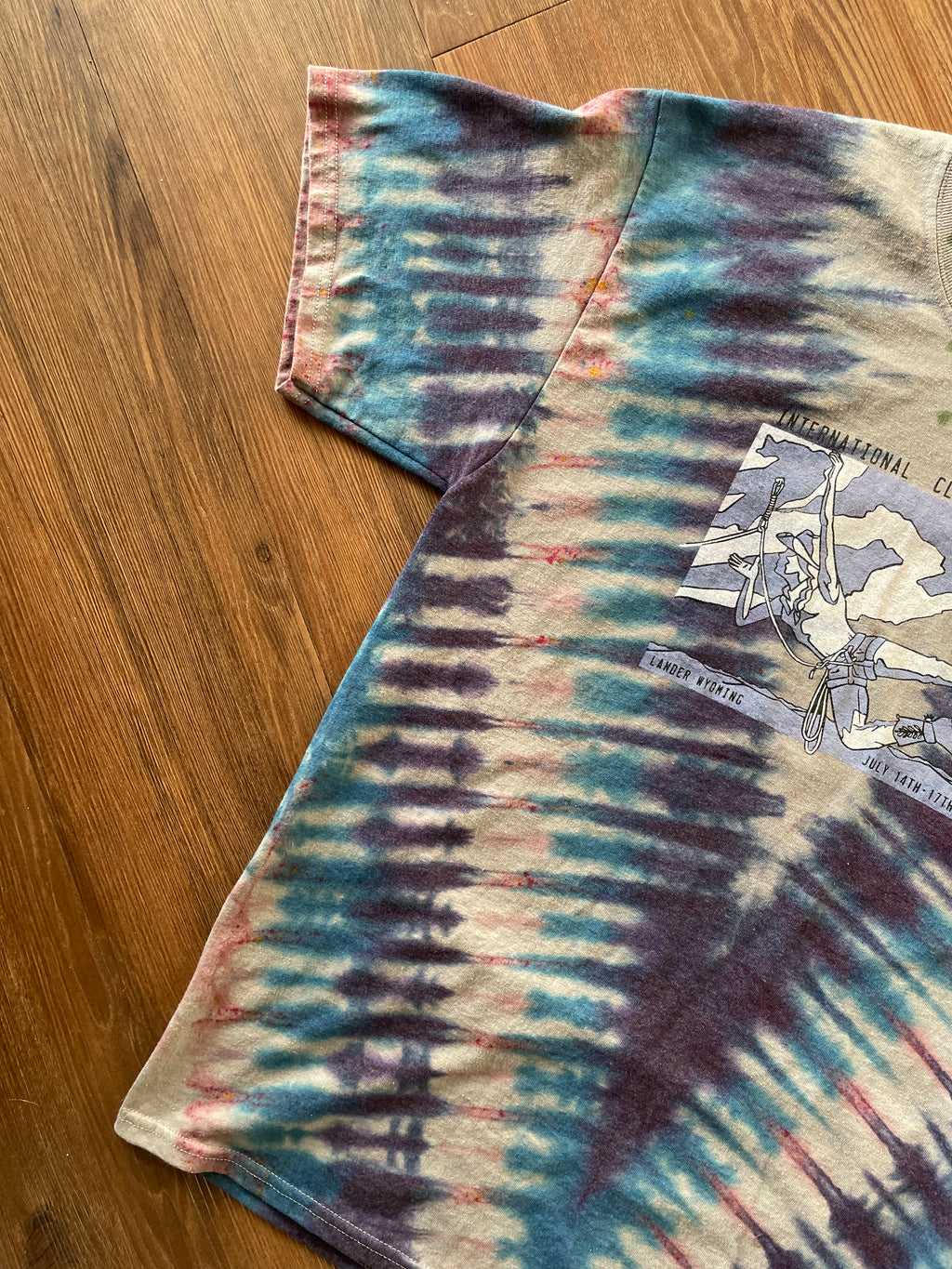 MEDIUM Men’s International Climbing Festival Tie Dye T-Shirt | Blue and Purple V-Pleated Short Sleeve