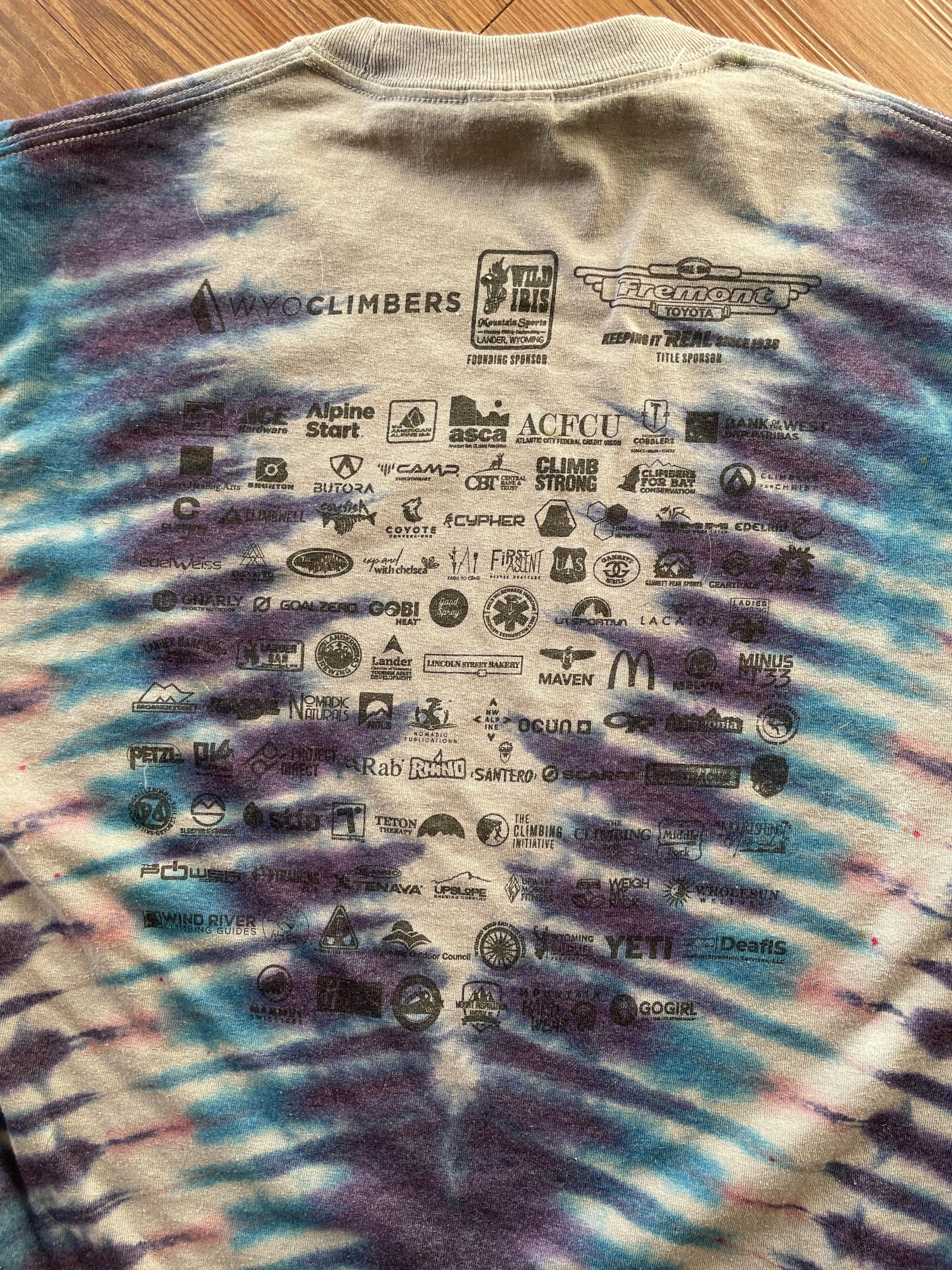 MEDIUM Men’s International Climbing Festival Tie Dye T-Shirt | Blue and Purple V-Pleated Short Sleeve