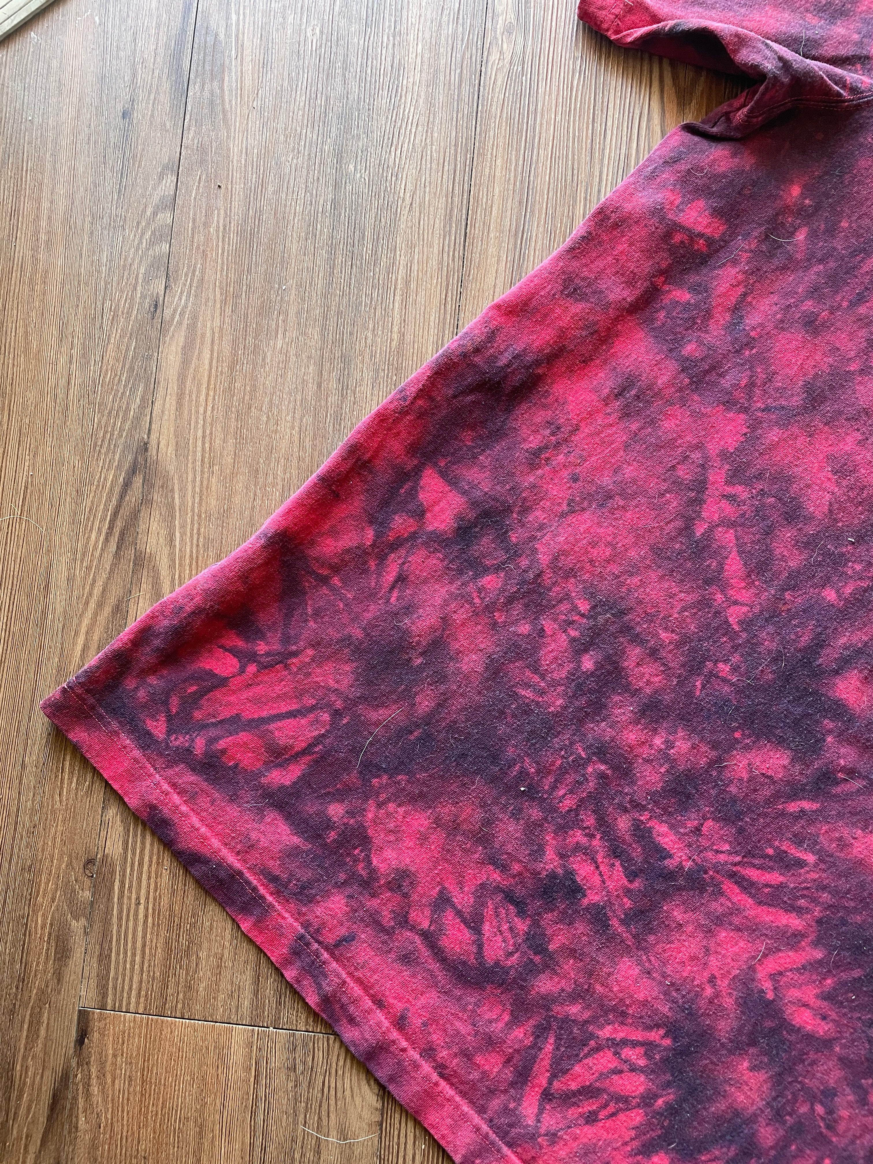 3XL Men’s Red and Black Carhartt Galaxy Dyed Handmade Tie Dye Short Sleeve T-Shirt