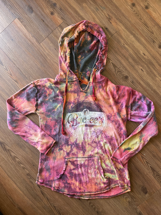 Medium Women’s Buc-ee’s Handmade Tie Dye Hooded Shirt | Bucee Beaver Pink and Orange Tie Dye Long Sleeve