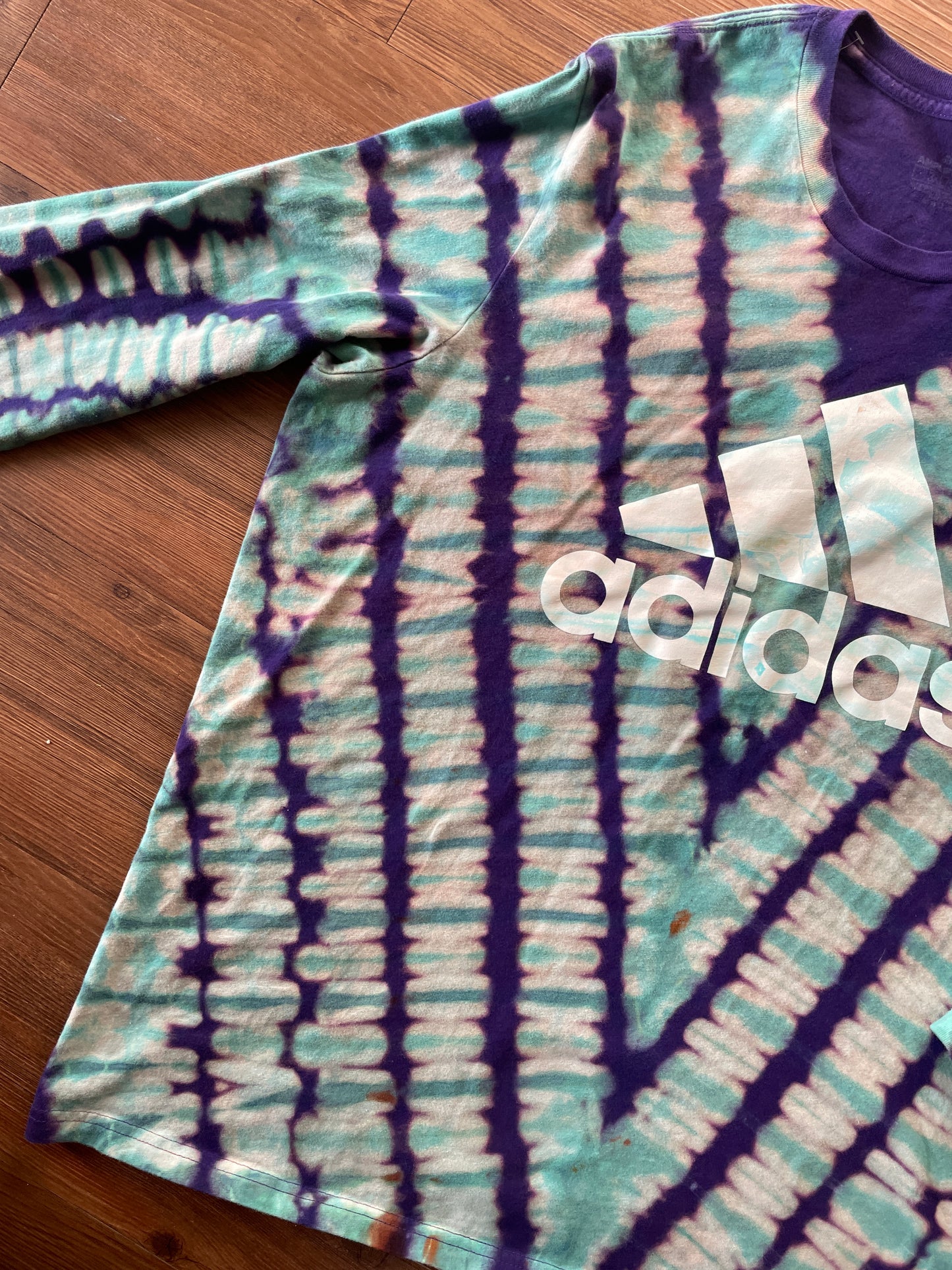 3XL Men’s adidas Handmade Reverse Tie Dye Long Sleeve T-Shirt | Purple and Teal V-Pleated Long Sleeve