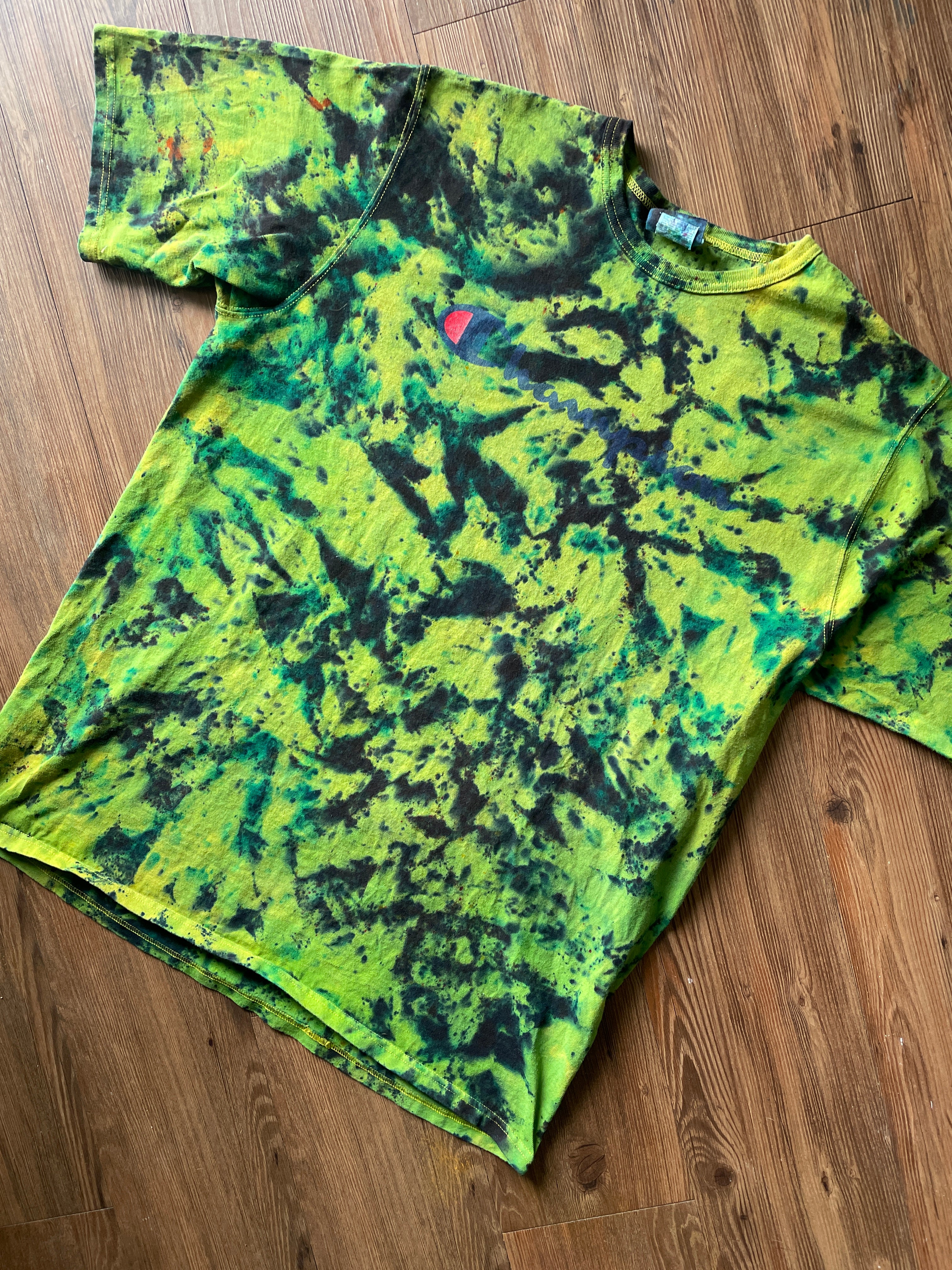 2XL Men’s Champion Handmade Tie Dye T-Shirt | Green and Black Crumpled Tie Dye Short Sleeve
