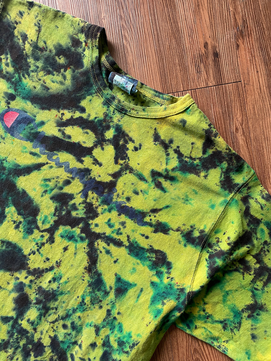 2XL Men’s Champion Handmade Tie Dye T-Shirt | Green and Black Crumpled Tie Dye Short Sleeve