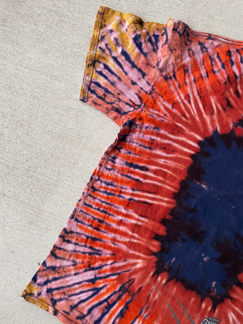 XL Men’s Star Wars Bots Handmade Tie Dye T-Shirt | Warm Earth Tones Reverse Tie Dye Short Sleeve