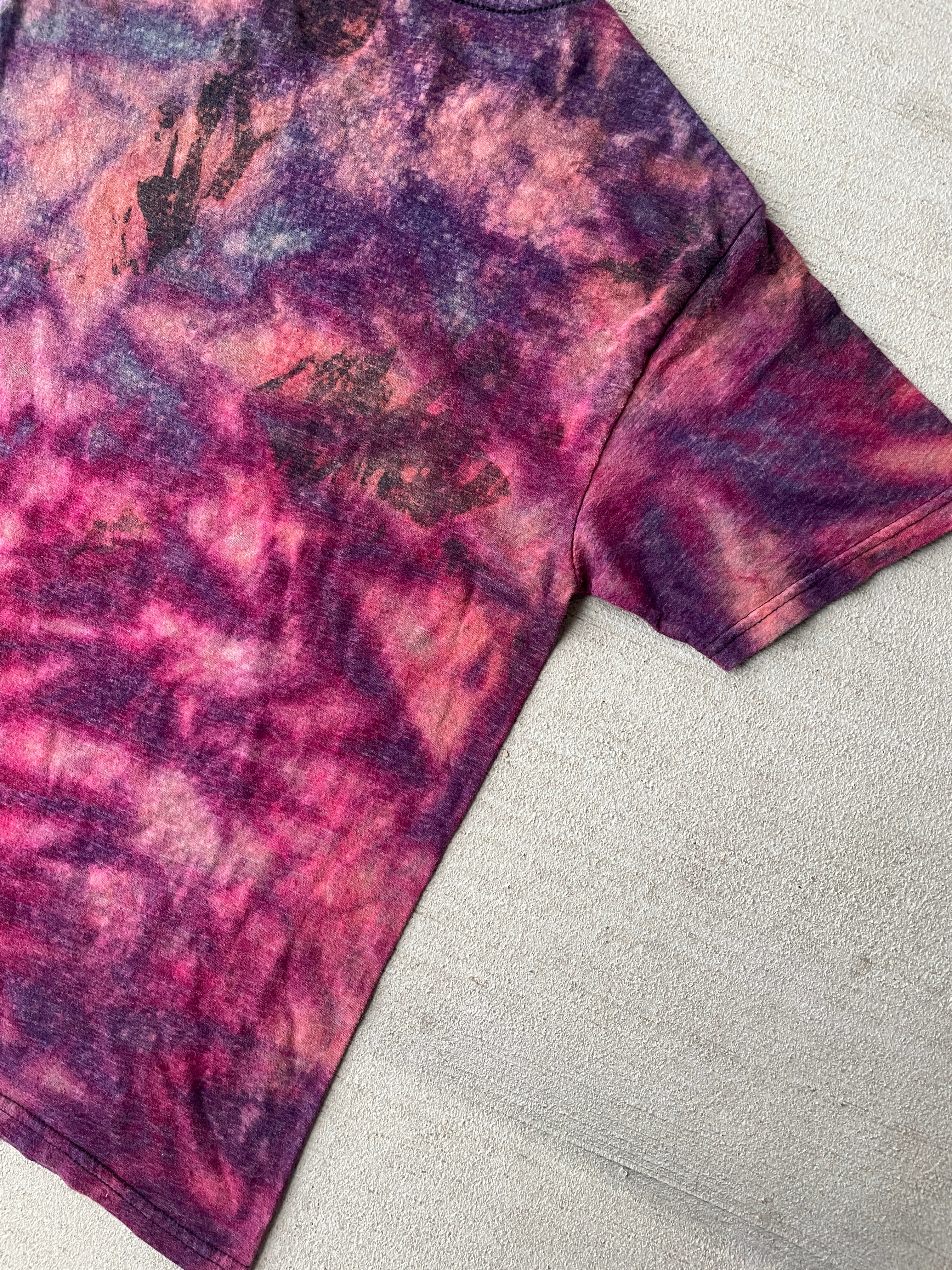 Small Men’s Star Wars Galaxy Dye Handmade Tie Dye T-Shirt | Reverse Galaxy Tie Dye Short Sleeve