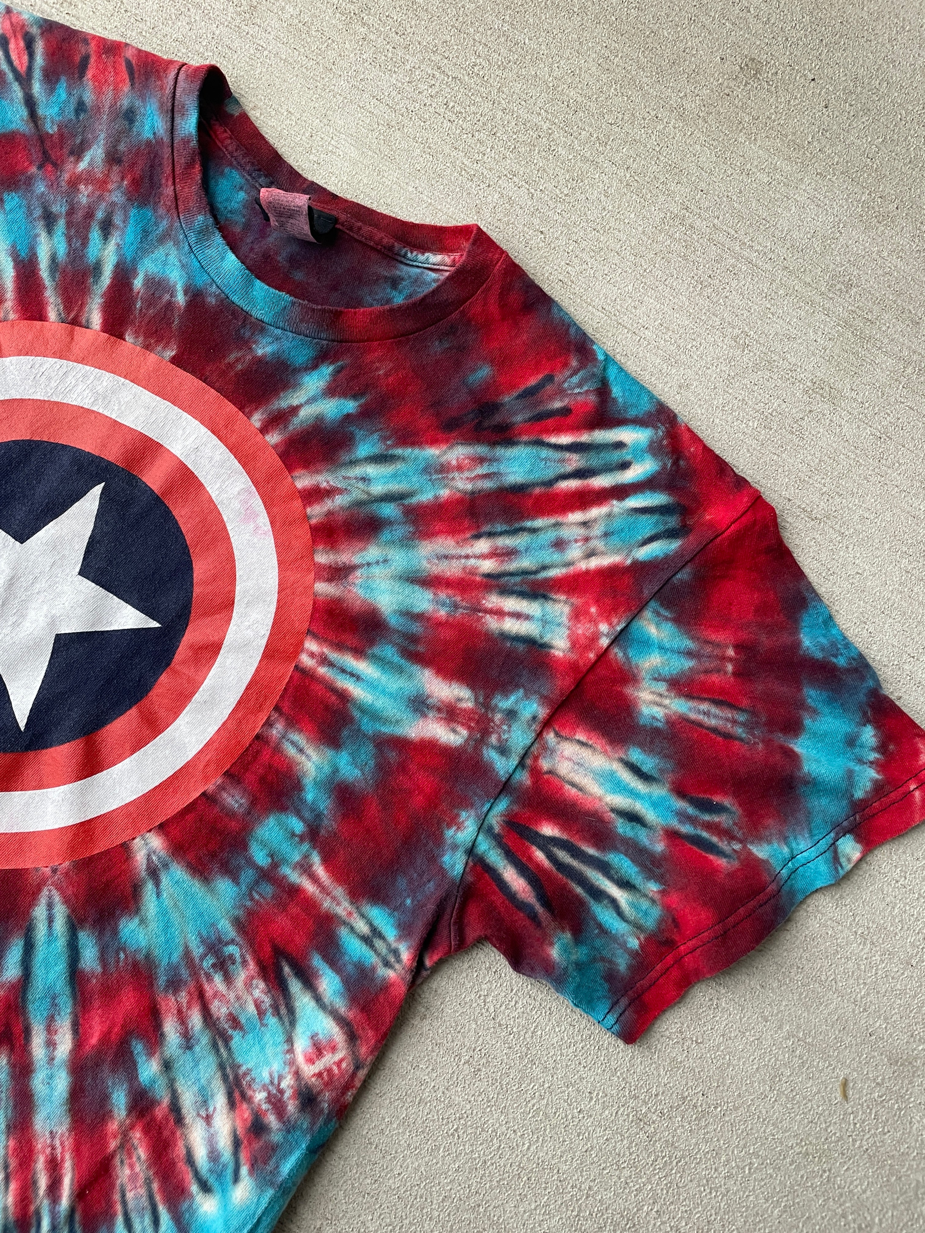 XL Men’s Captain America Handmade Tie Dye T-Shirt | Marvel Red, White, and Blue Reverse Tie Dye Short Sleeve