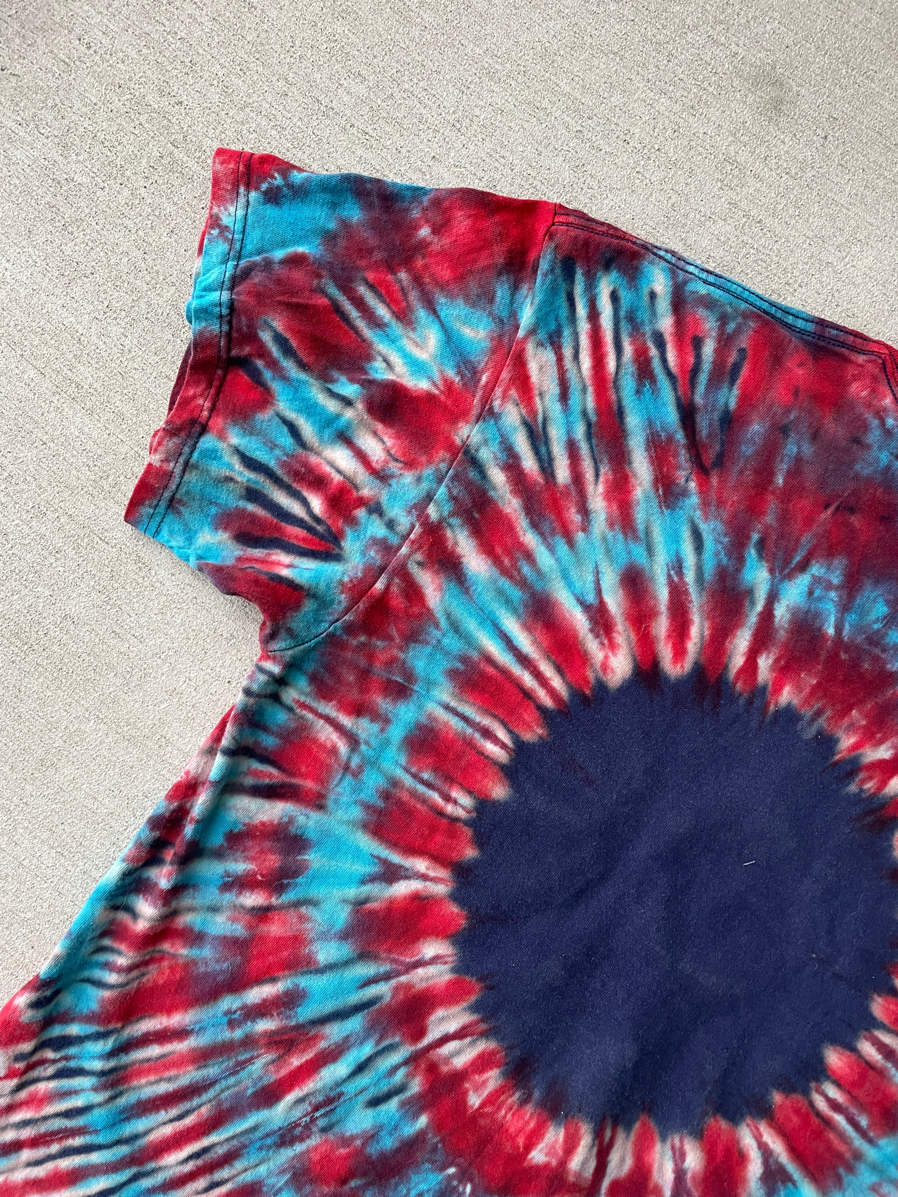 XL Men’s Captain America Handmade Tie Dye T-Shirt | Marvel Red, White, and Blue Reverse Tie Dye Short Sleeve
