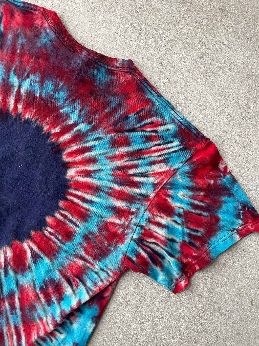 XL Men’s Captain America Handmade Tie Dye T-Shirt | Marvel Red, White, and Blue Reverse Tie Dye Short Sleeve