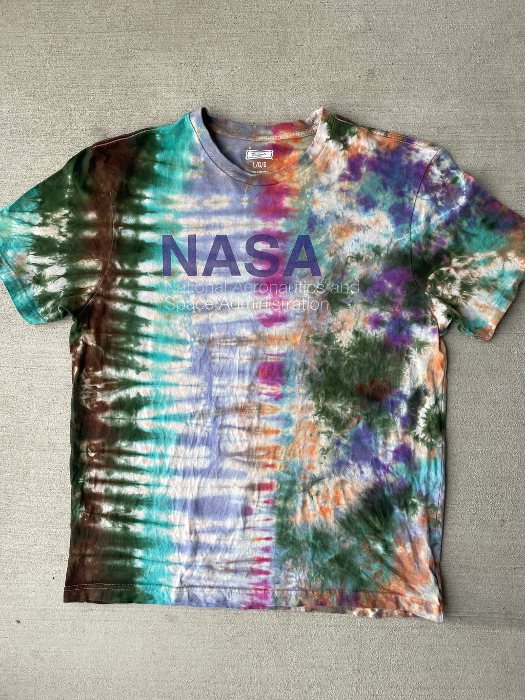 Large Men’s NASA Earth Tones Handmade Tie Dye T-Shirt | Brown and Green Reverse Tie Dye Short Sleeve