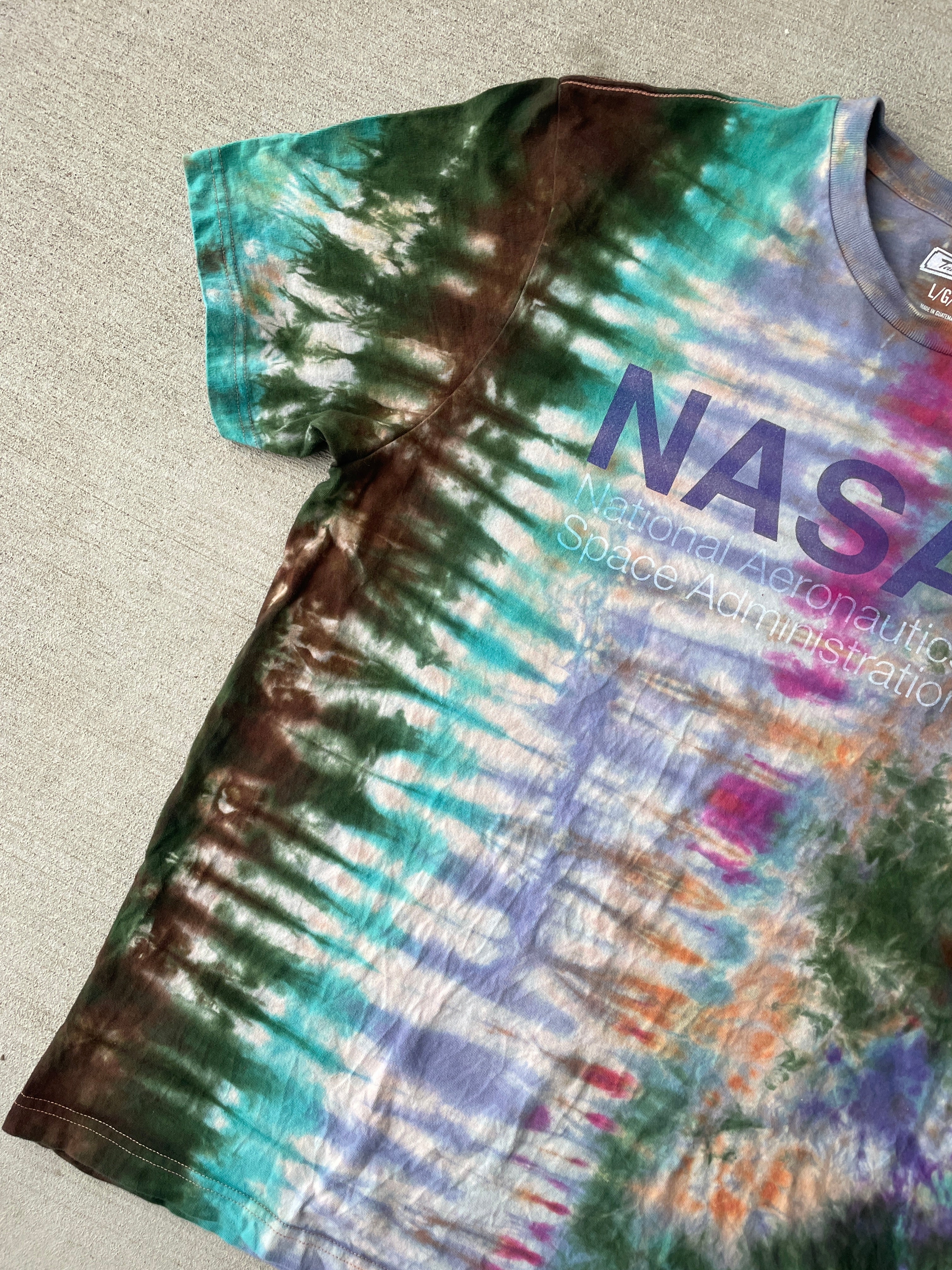 Large Men’s NASA Earth Tones Handmade Tie Dye T-Shirt | Brown and Green Reverse Tie Dye Short Sleeve