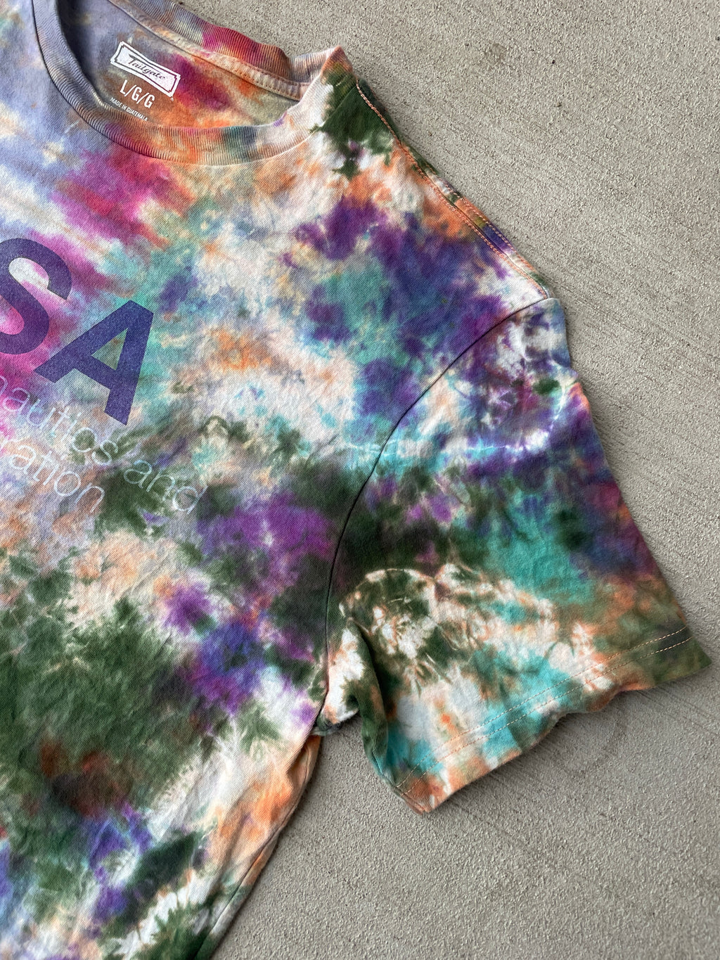 Large Men’s NASA Earth Tones Handmade Tie Dye T-Shirt | Brown and Green Reverse Tie Dye Short Sleeve