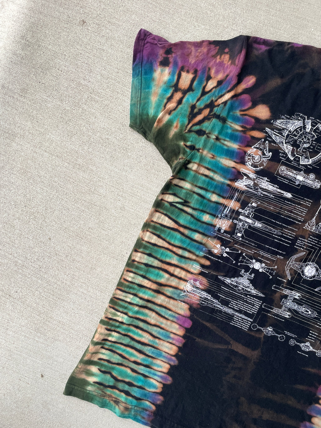 XL Men’s Star Wars Diagrams Handmade Tie Dye T-Shirt | Black and Blue Reverse Tie Dye Short Sleeve