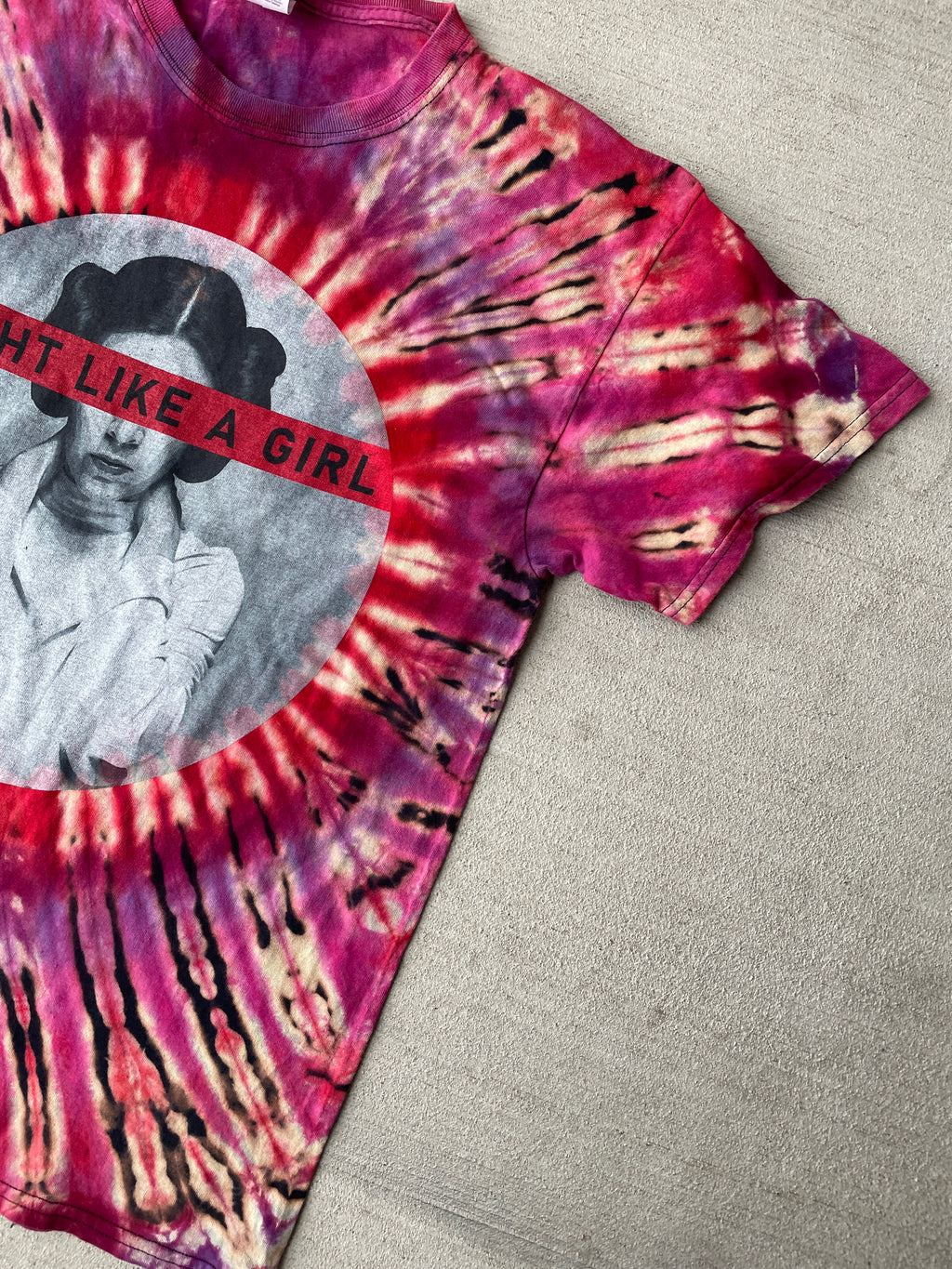 Large Men’s Princess Leia Fight Like a Girl Handmade Tie Dye T-Shirt | Star Wars Reverse Tie Dye Short Sleeve