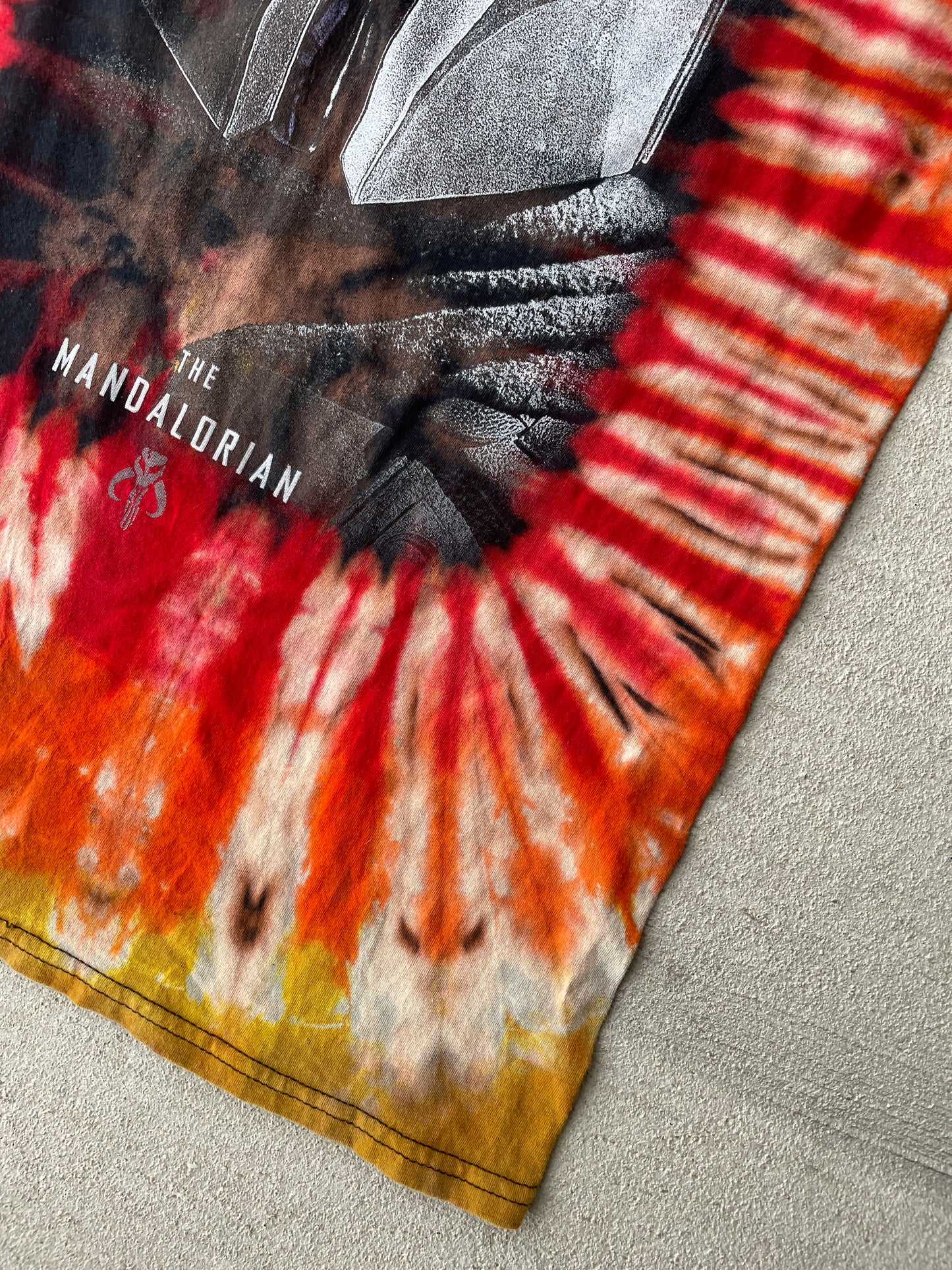 Small Women’s The Mandalorian Handmade Tie Dye T-Shirt | Star Wars Reverse Tie Dye Short Sleeve