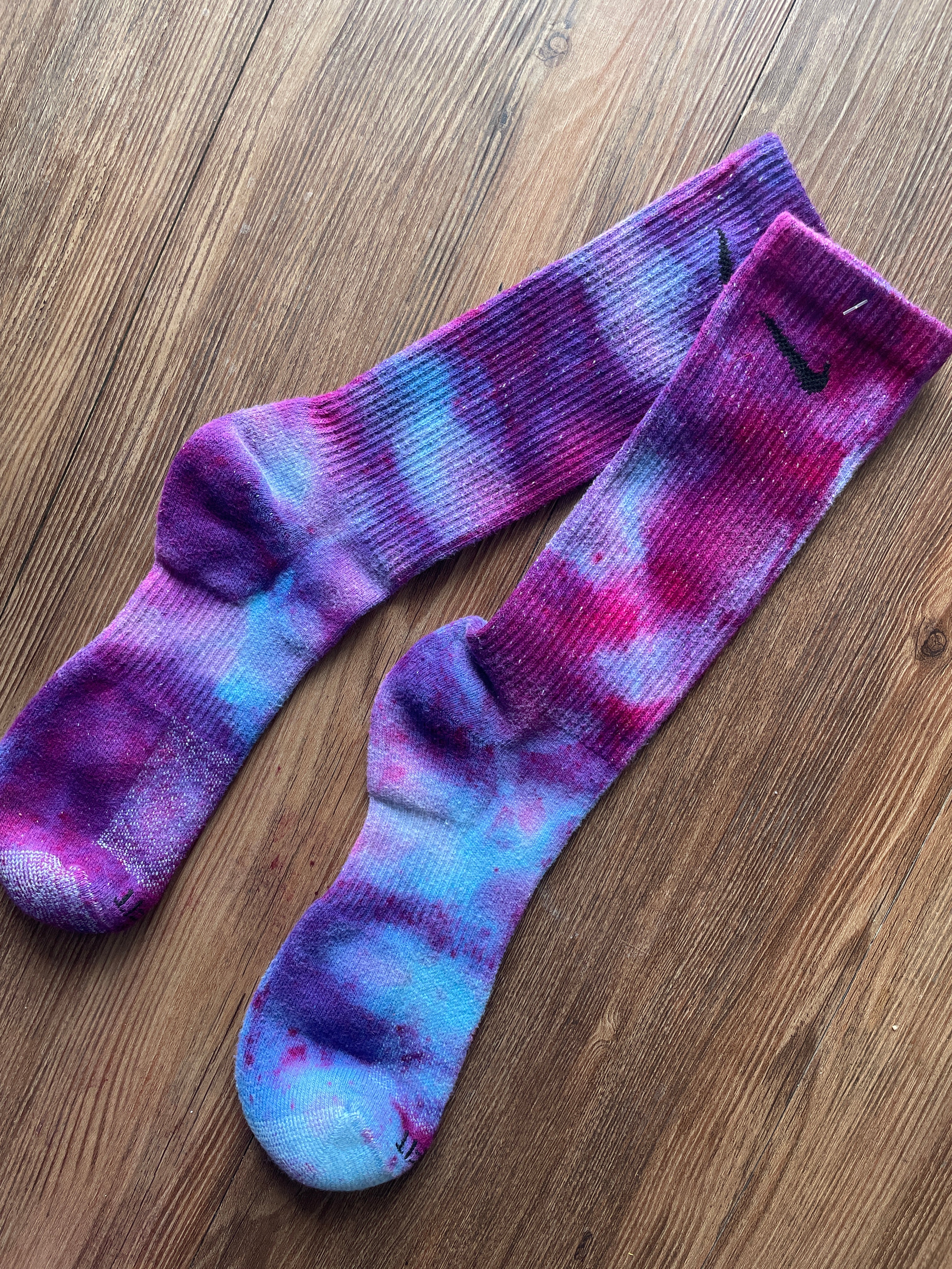 Galaxy Dye Nike Dri-FIT Everyday Plus Training Socks - Size Large (Men's 8-12/Women's 10+)