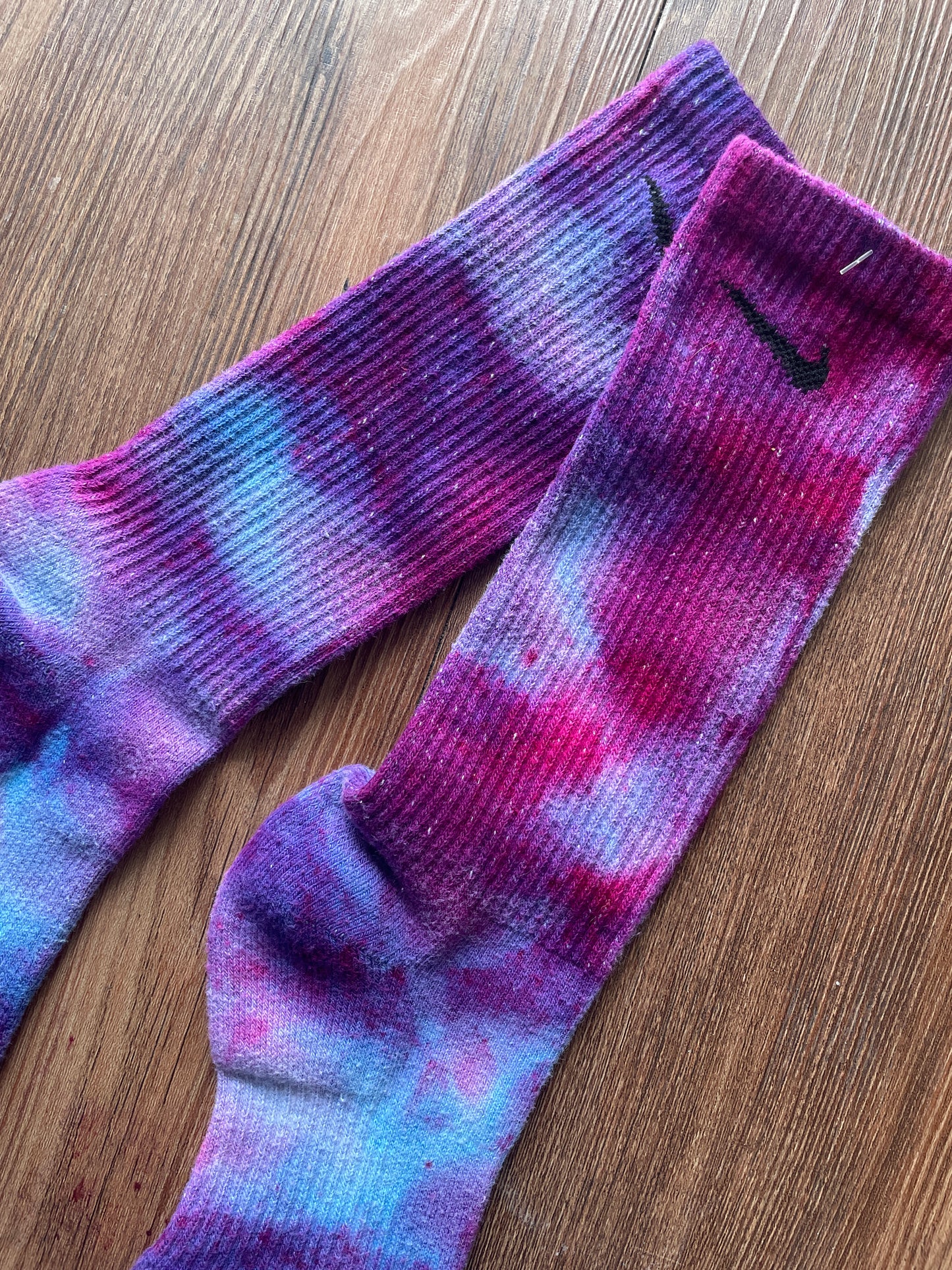 Galaxy Dye Nike Dri-FIT Everyday Plus Training Socks - Size Large (Men's 8-12/Women's 10+)