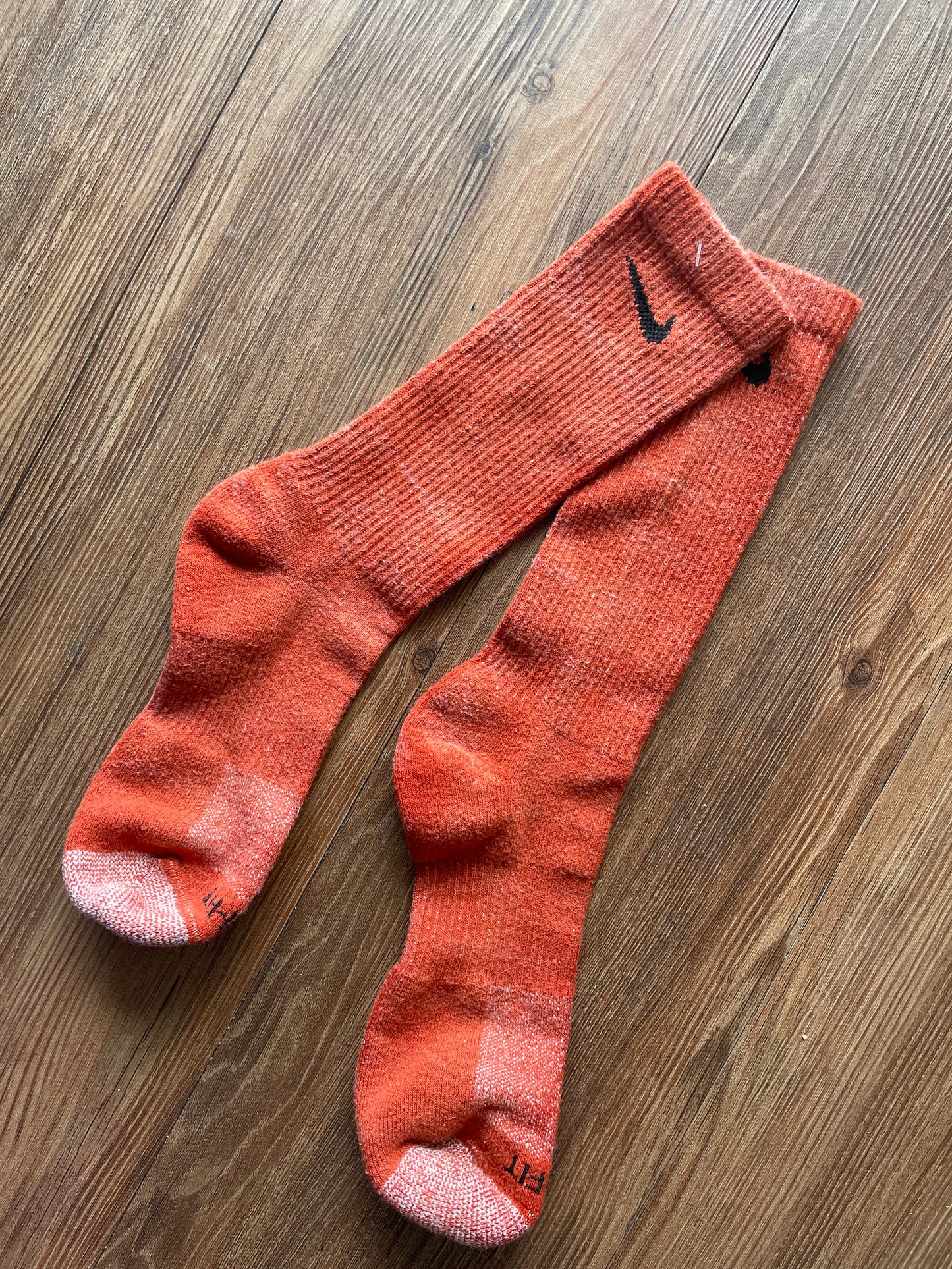 Terracotta Orange Tie Dye Nike Dri-FIT Everyday Plus Training Socks - Size Medium (Men's 6-8/Women's 7-10)