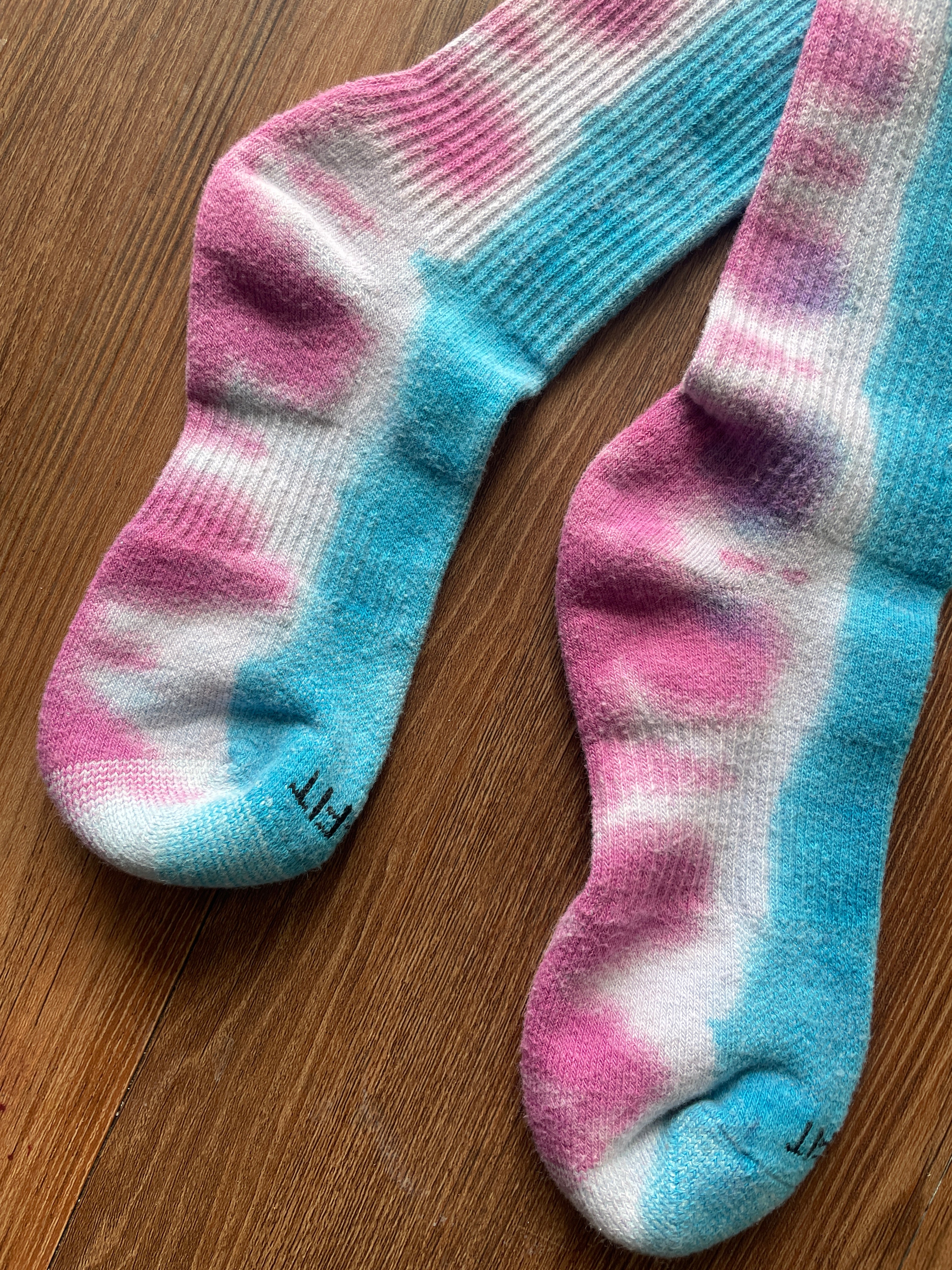 Blue, Pink, and White Tie Dye Nike Dri-FIT Everyday Plus Training Socks - Size Medium (Men's 6-8/Women's 7-10)