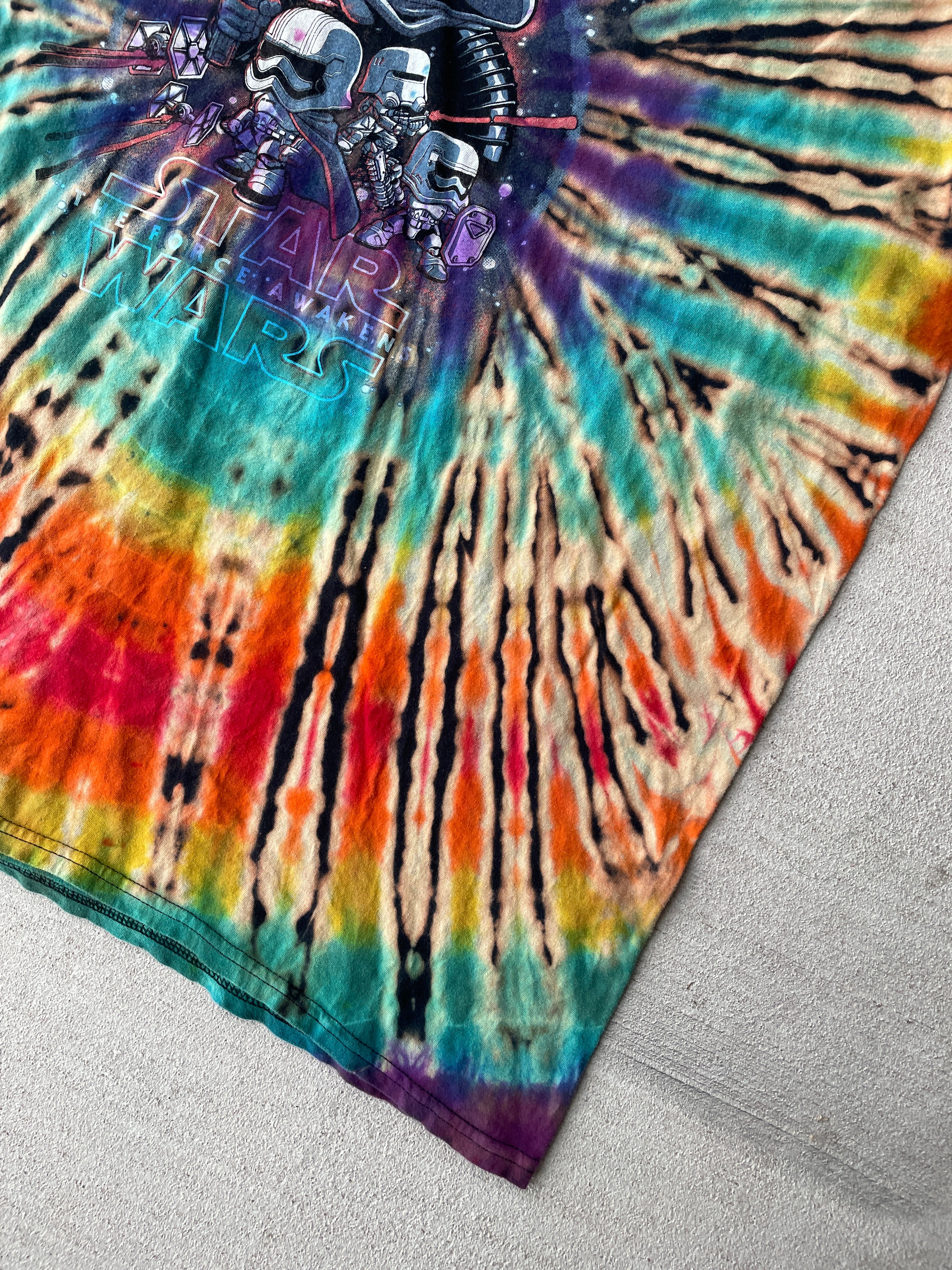 XL Men’s The Force Awakens Handmade Tie Dye T-Shirt | Star  Wars Rainbow Reverse Tie Dye Short Sleeve