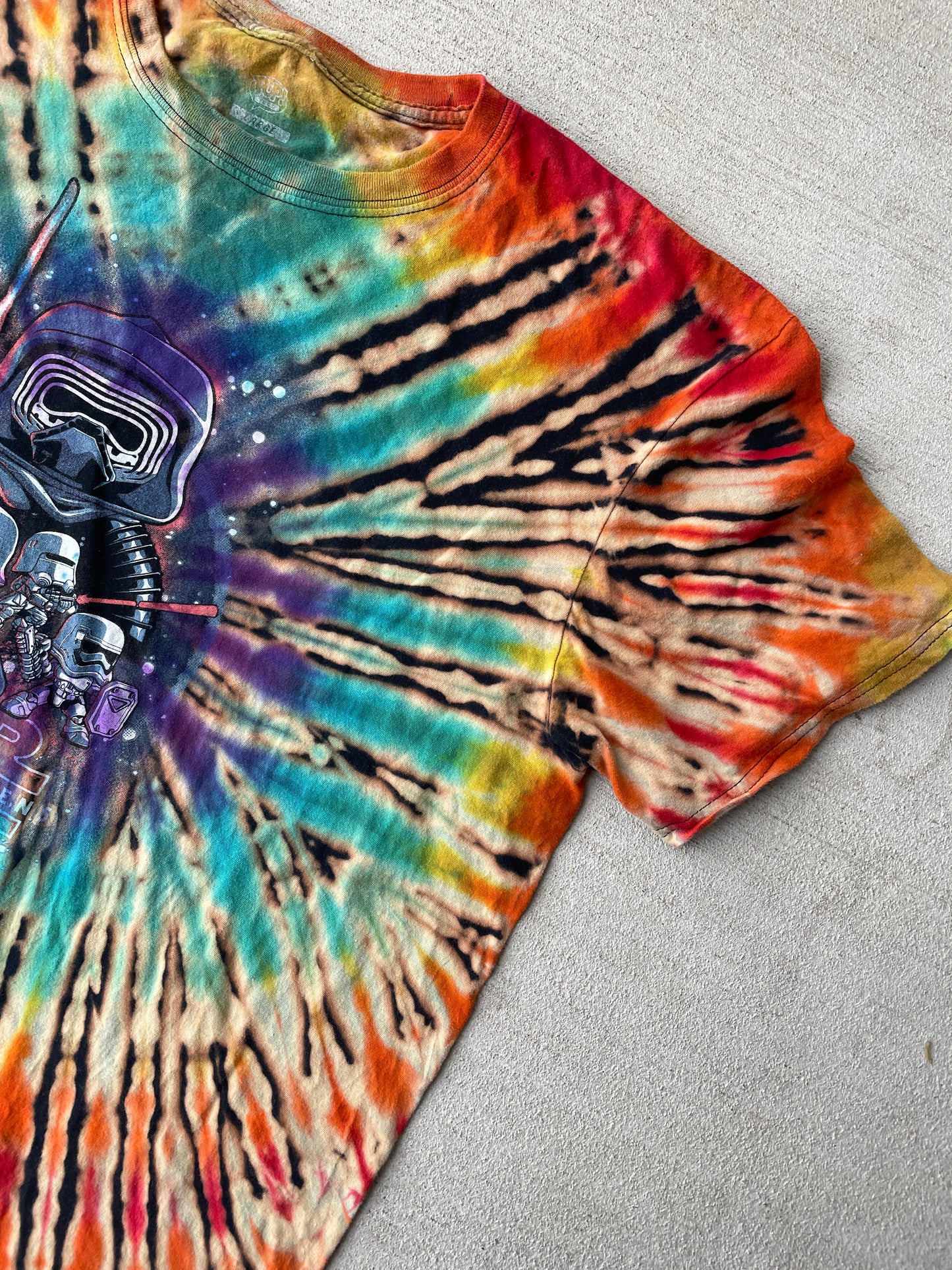 XL Men’s The Force Awakens Handmade Tie Dye T-Shirt | Star  Wars Rainbow Reverse Tie Dye Short Sleeve