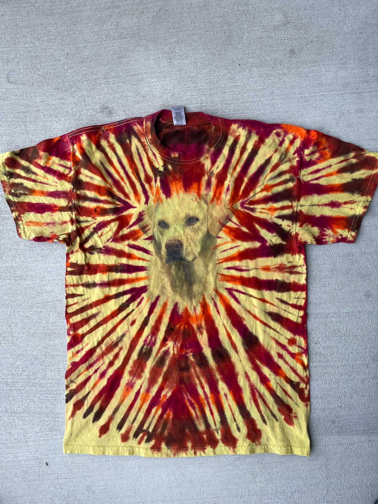 Medium Men’s Yellow Lab Handmade Tie Dye T-Shirt | Good Dog Tie Dye Short Sleeve