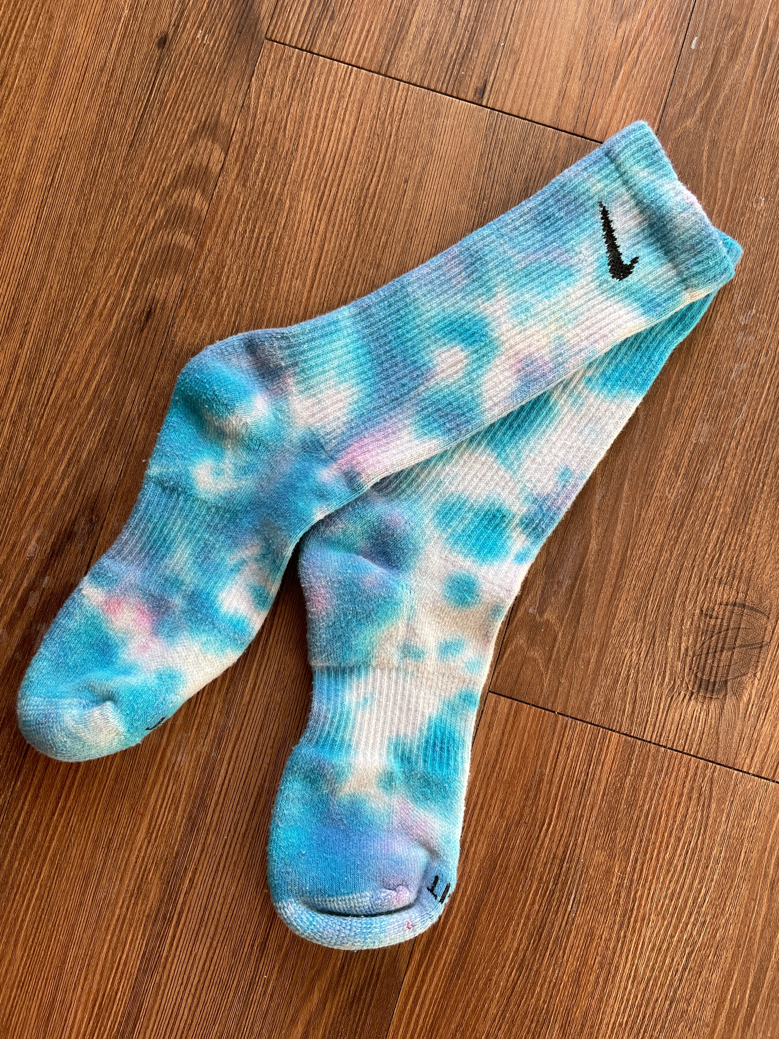 Blue Tie Dye Nike Dri-FIT Everyday Plus Training Socks - Size Medium (Men's 6-8/Women's 7-10)