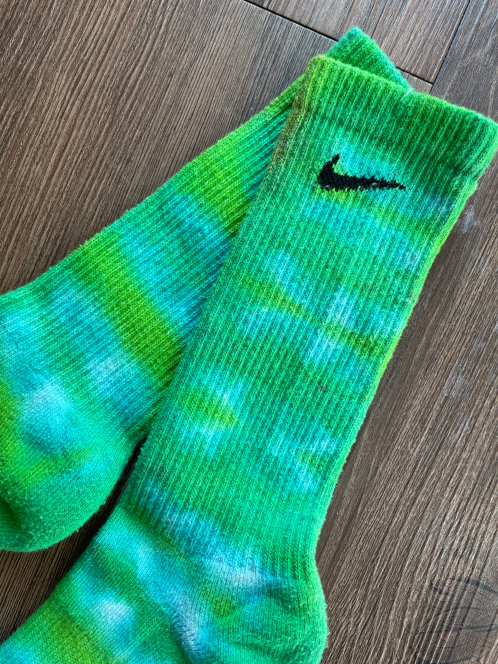 Shades of Green Tie Dye Nike Dri-FIT Everyday Plus Training Socks - Size Medium (Men's 6-8/Women's 7-10)