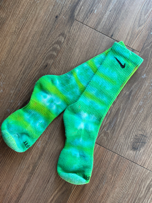 Shades of Green Tie Dye Nike Dri-FIT Everyday Plus Training Socks - Size Medium (Men's 6-8/Women's 7-10)