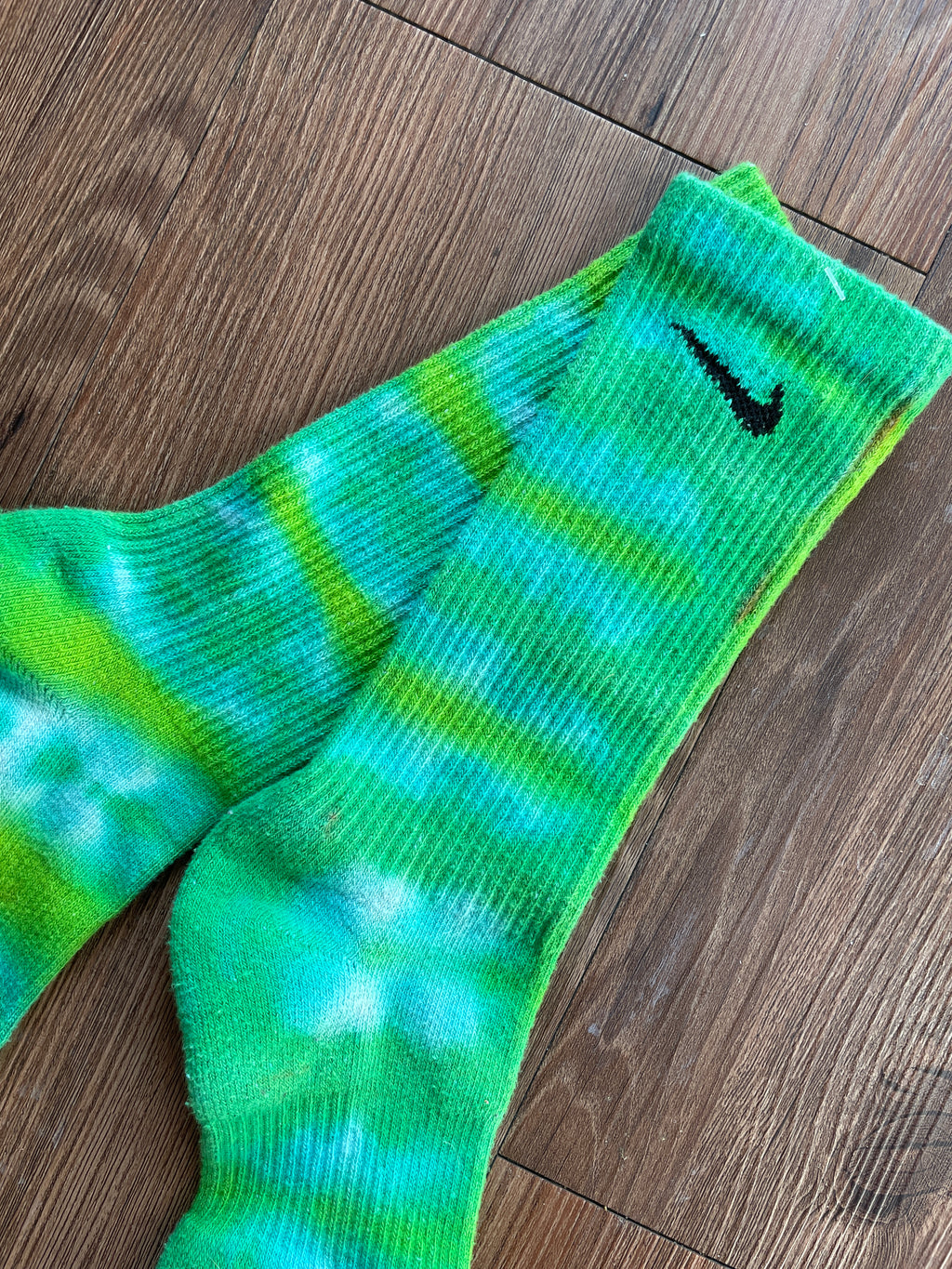 Shades of Green Tie Dye Nike Dri-FIT Everyday Plus Training Socks - Size Medium (Men's 6-8/Women's 7-10)
