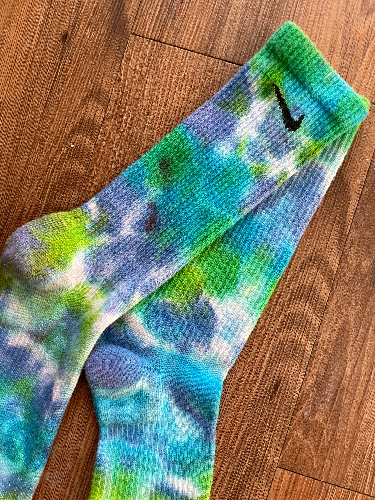Blue and Green Dye Nike Dri-FIT Everyday Plus Training Socks - Size Large (Men's 8-12/Women's 10+)