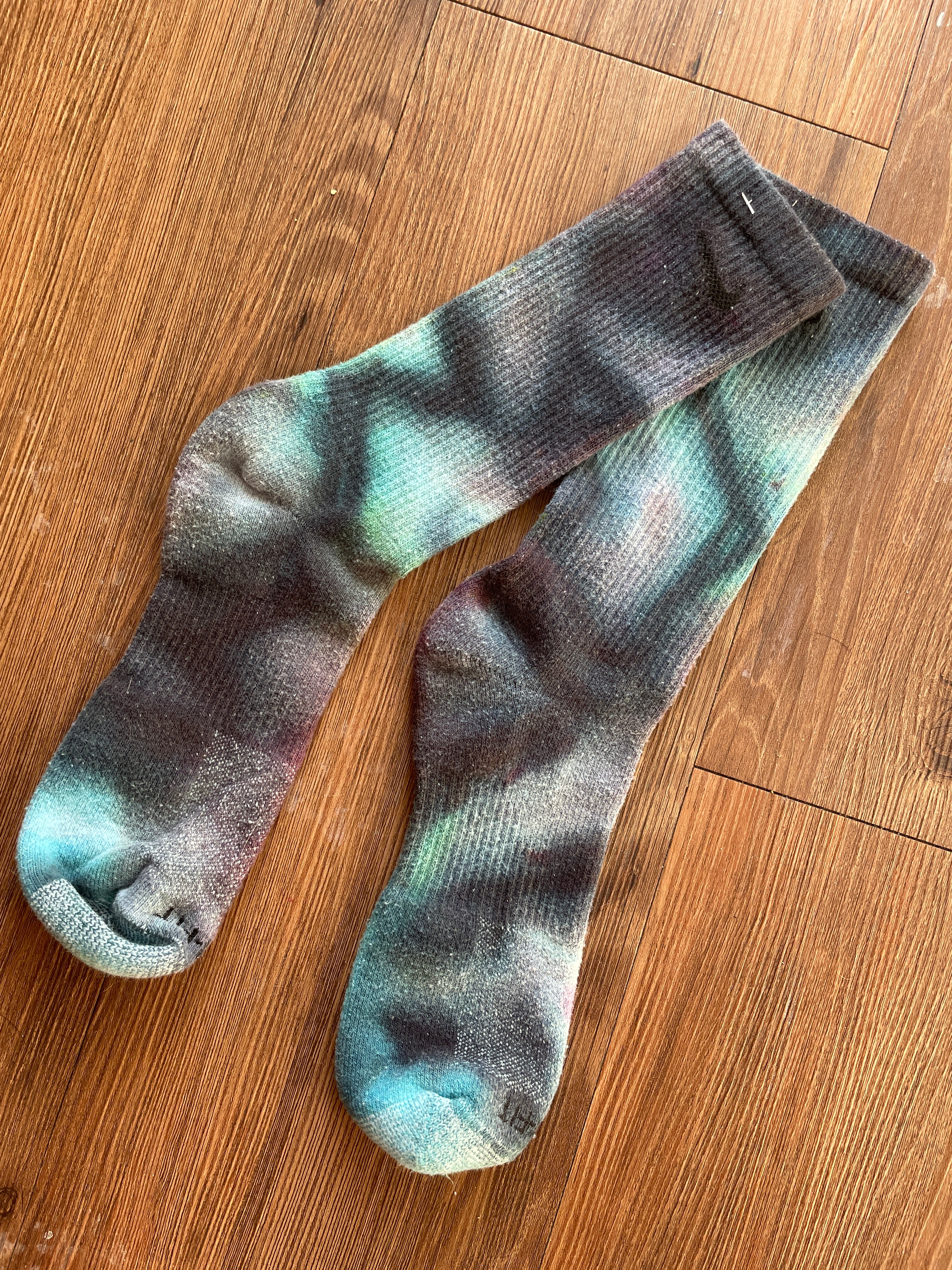 Teal and Black Galaxy Tie Dye Nike Dri-FIT Everyday Plus Training Socks - Size Large (Men's 8-12/Women's 10+)