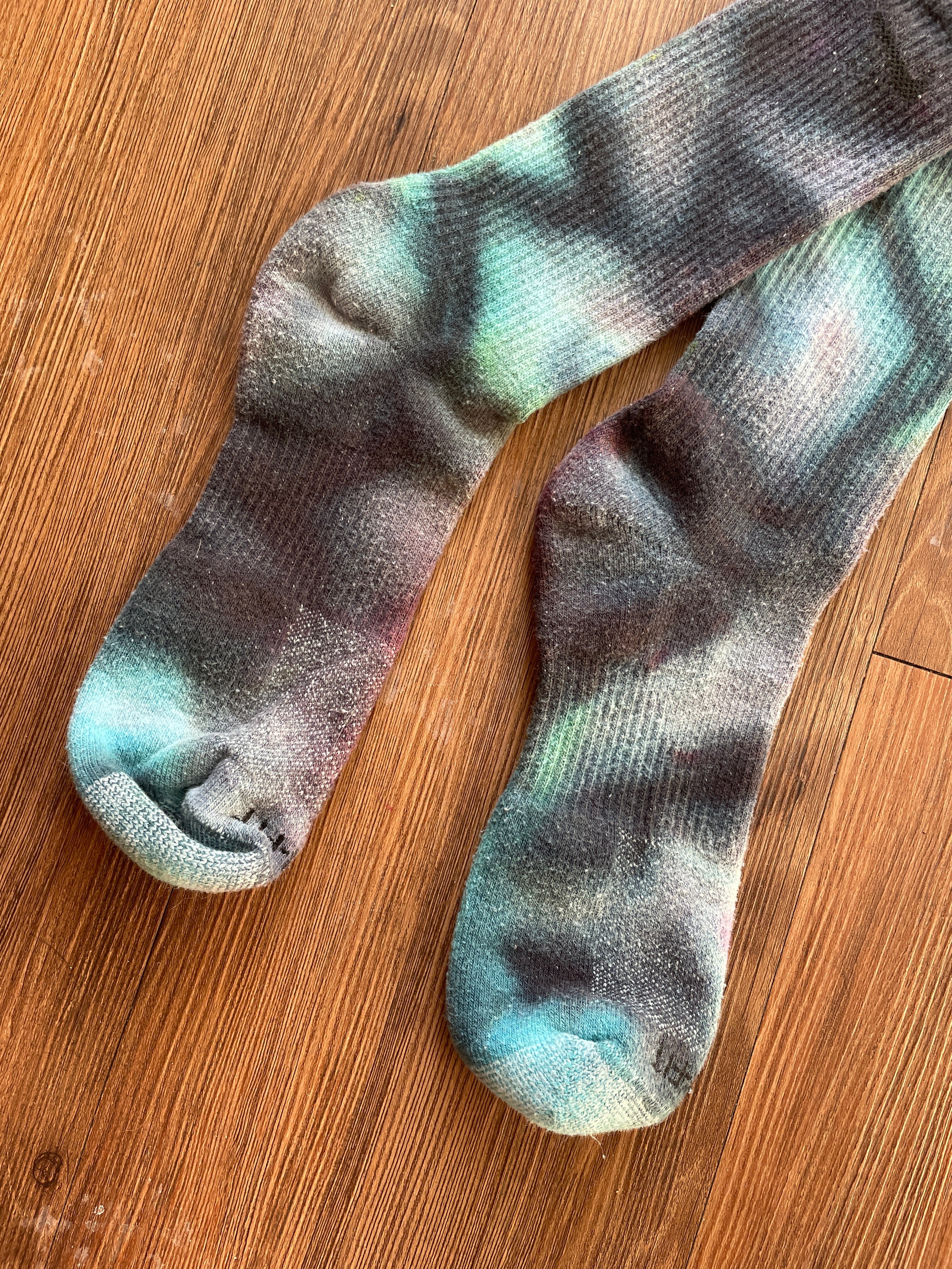 Teal and Black Galaxy Tie Dye Nike Dri-FIT Everyday Plus Training Socks - Size Large (Men's 8-12/Women's 10+)