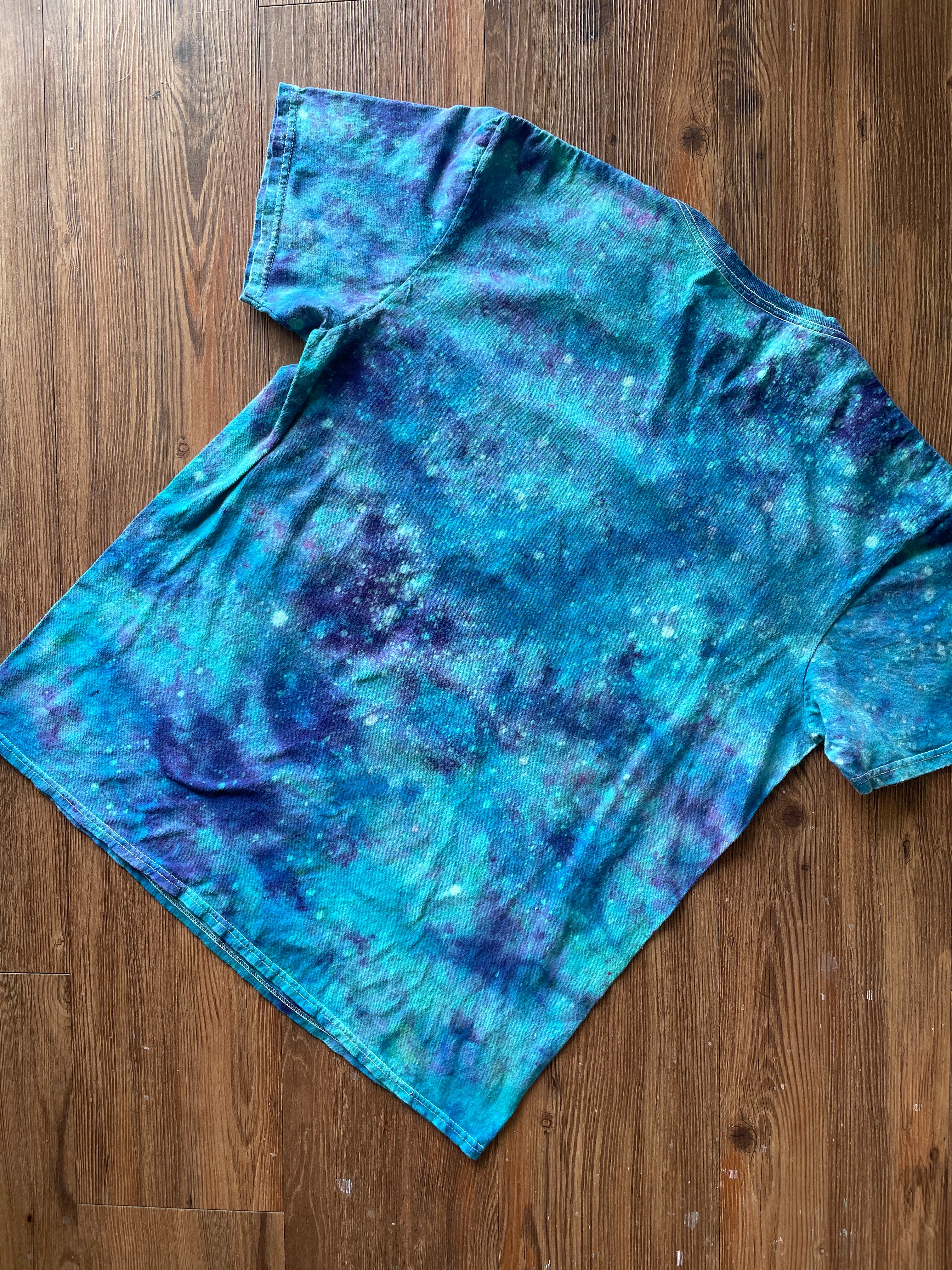 Large Men’s 90s Nickelodeon Handmade Tie Dye T-Shirt | Blue and Orange Galaxy Dye Short Sleeve