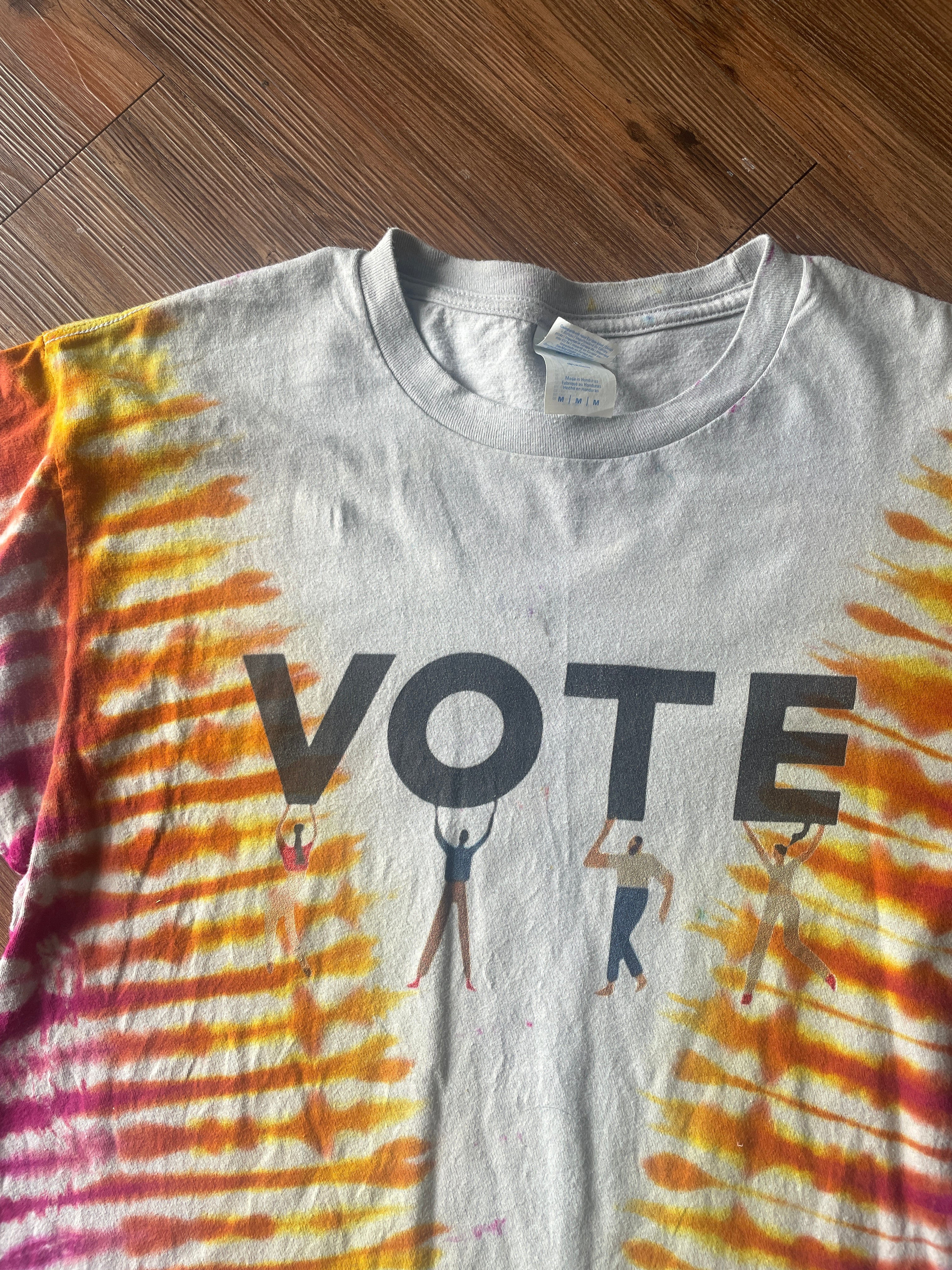 Medium Men’s VOTE Handmade Tie Dye T-Shirt | Warm Tones Earth Tones V-Pleated Tie Dye Short Sleeve