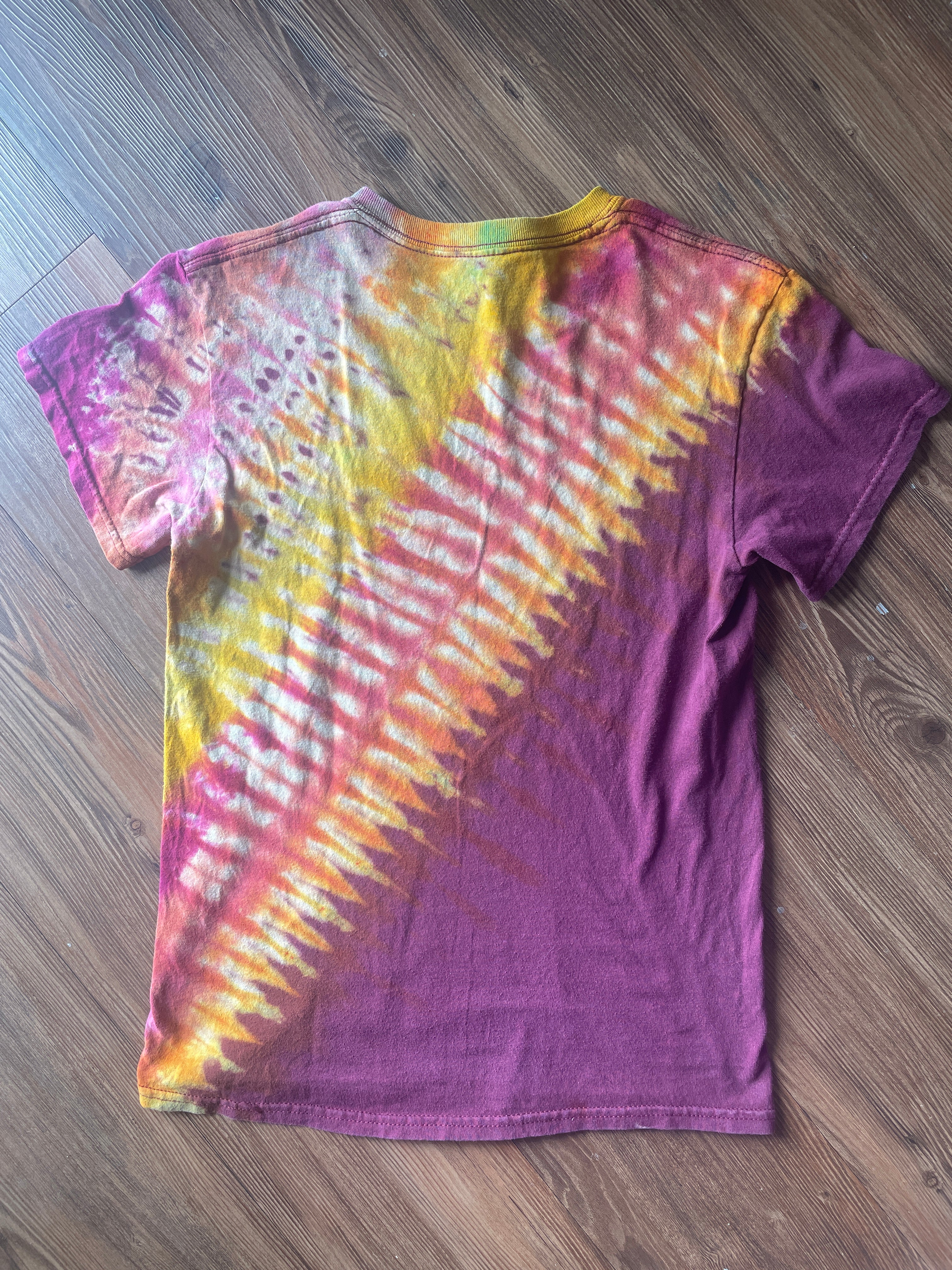Small Unisex Savage Handmade Reverse Tie Dye T-Shirt | Warm Tones Pleated Bleach Dye Short Sleeve