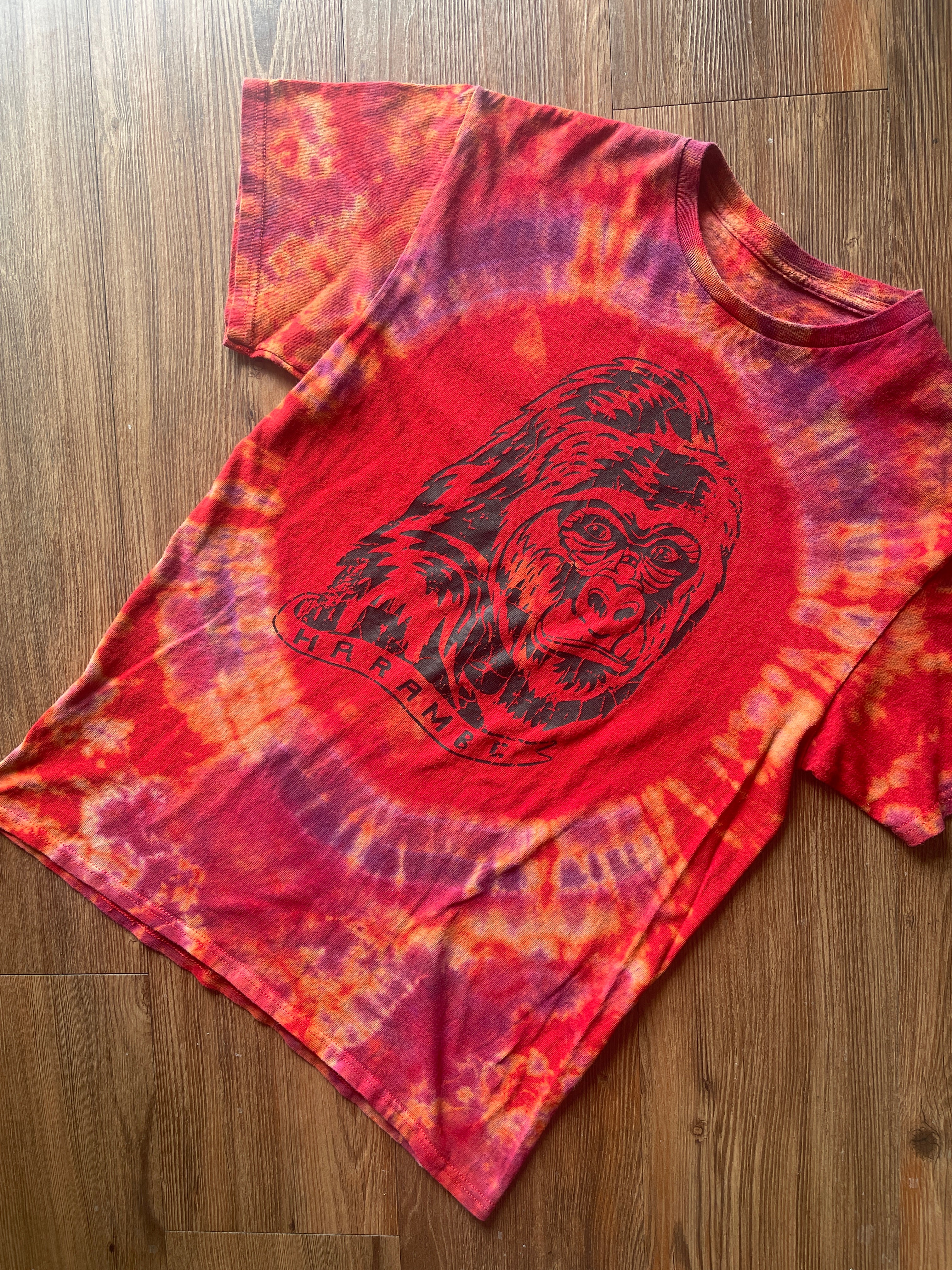 Medium Men’s Harambe Handmade Tie Dye T-Shirt | Red Warm Tones Crumpled Bleach Dye Short Sleeve