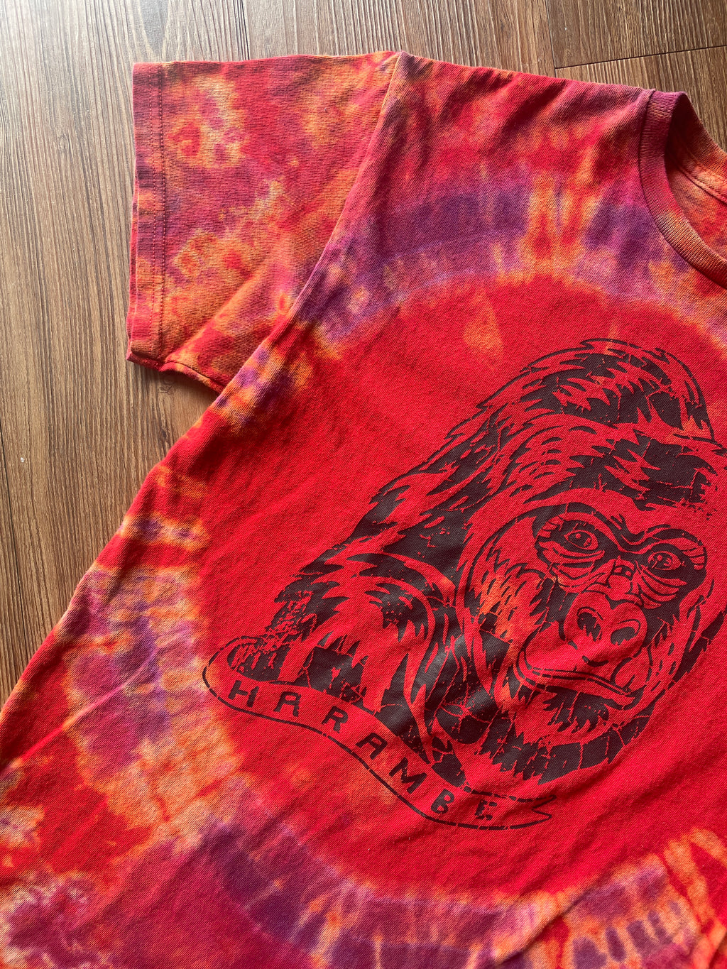 Medium Men’s Harambe Handmade Tie Dye T-Shirt | Red Warm Tones Crumpled Bleach Dye Short Sleeve