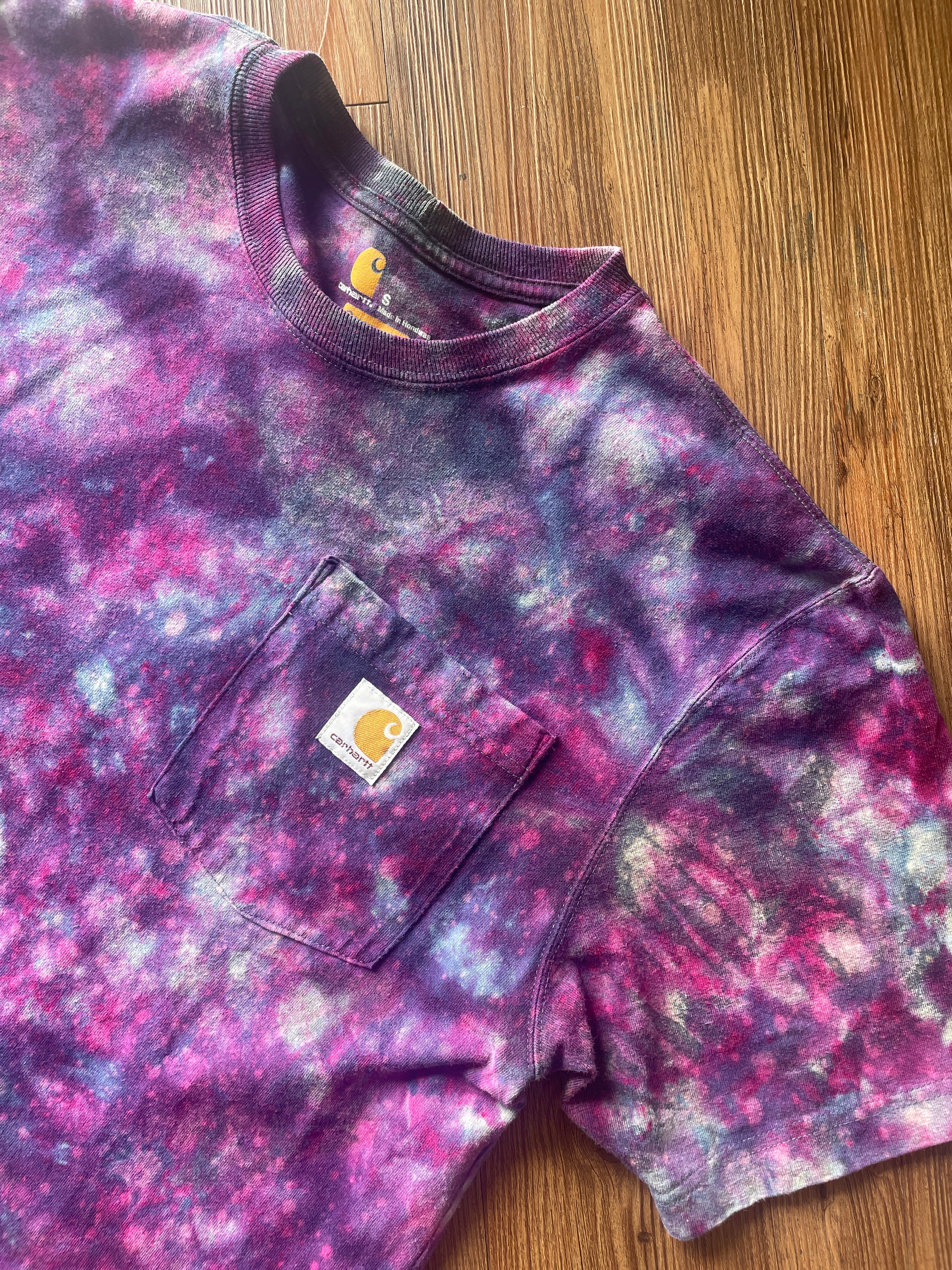 Small Men’s Carhartt Galaxy Tie Dye Handmade T-Shirt | Purple and Blue Reverse Tie Dye Short Sleeve