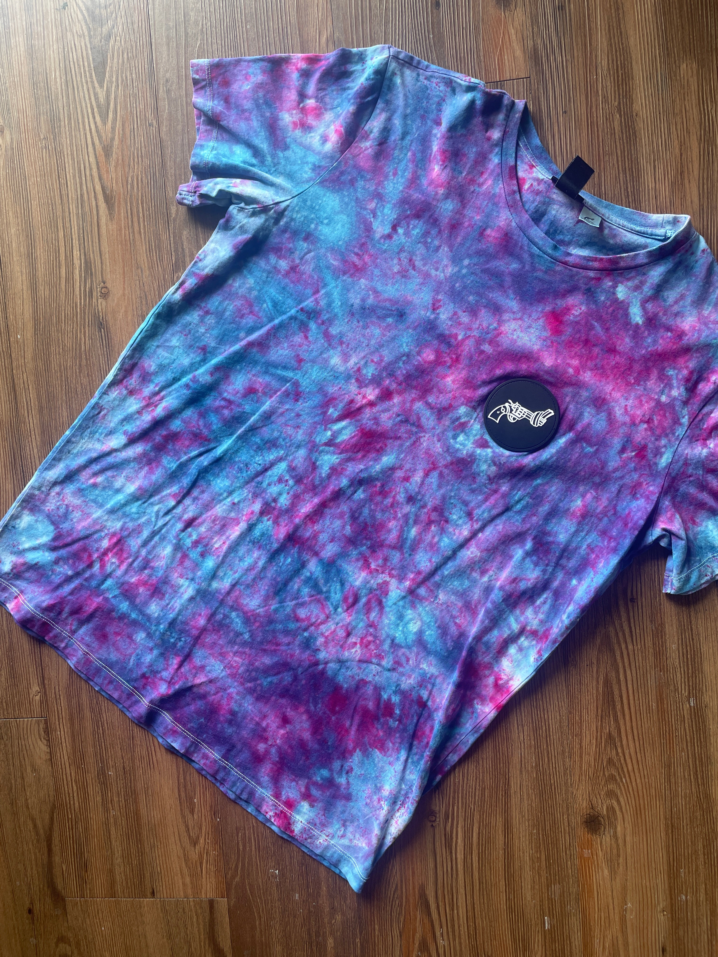Large Women’s Anti-Gun Violence Handmade Galaxy Tie Dye T-Shirt | H&M Non-Violence Tie Dye Short Sleeve