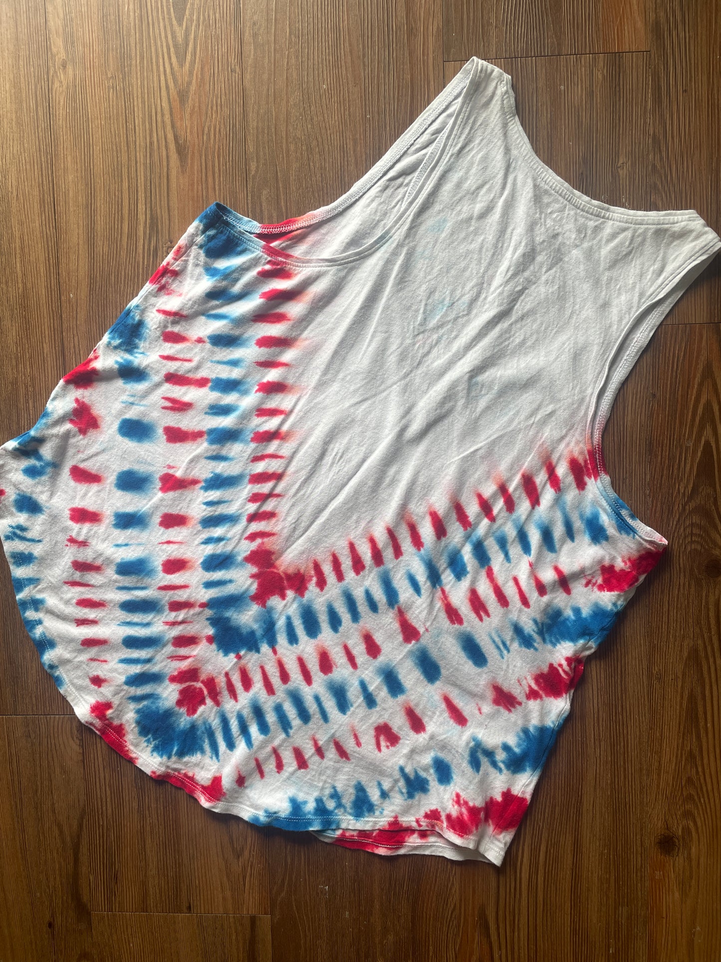 XL Women's Red White and Blue Popsicle Tie Dye Tank Top | Patiotric July 4 USA Sleeveless Top