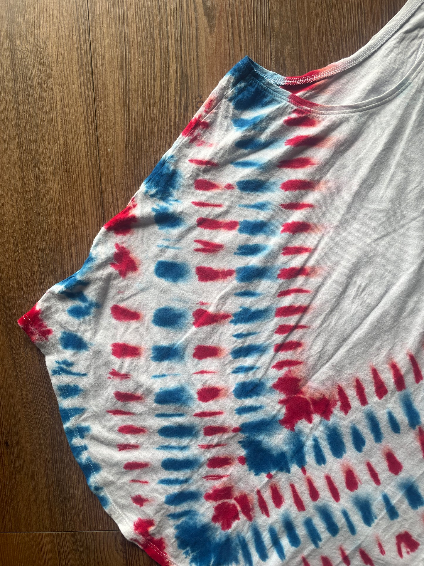 XL Women's Red White and Blue Popsicle Tie Dye Tank Top | Patiotric July 4 USA Sleeveless Top