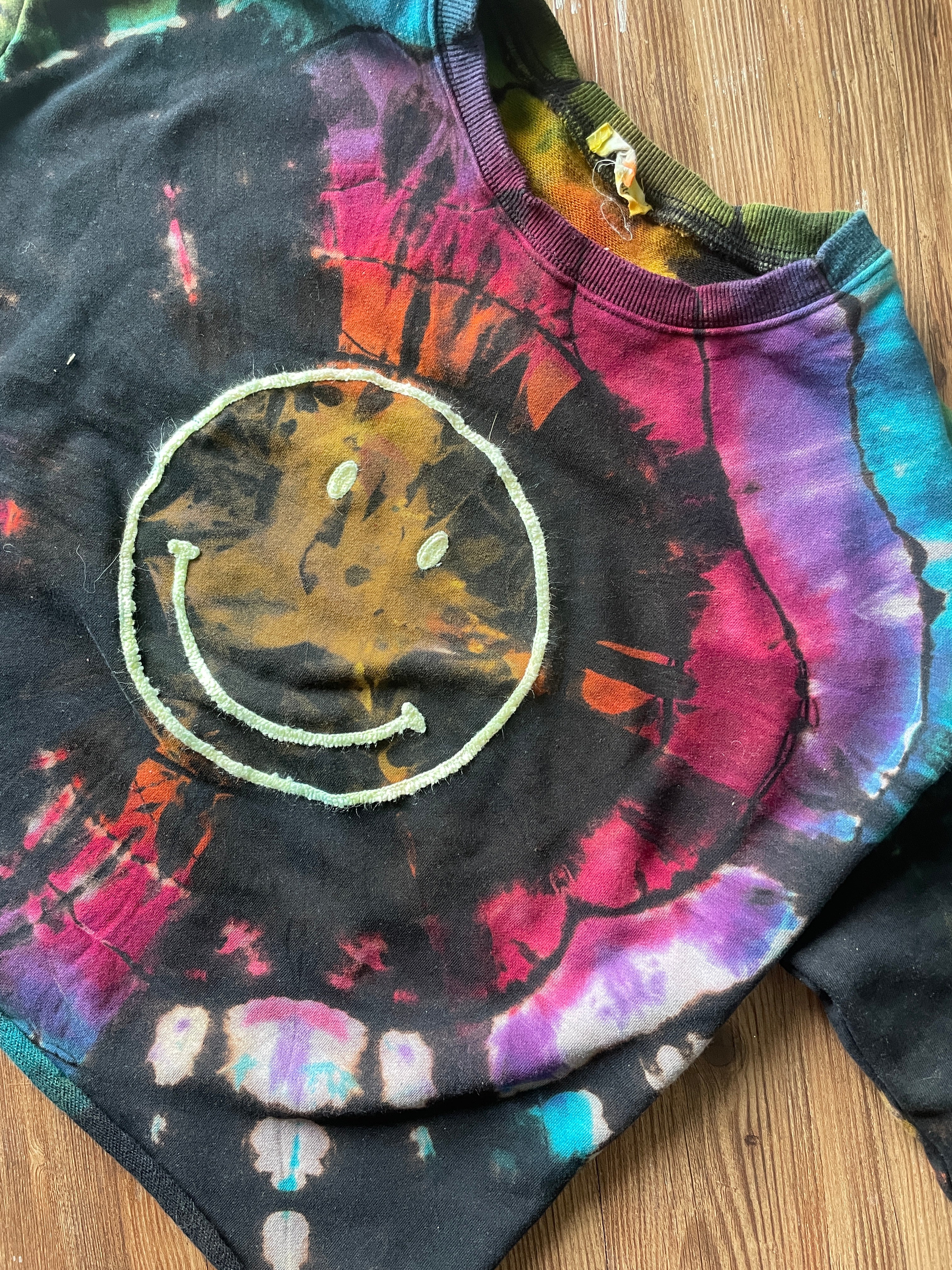 SMALL Women’s Happy Face Handmade Geode Tie Dye Sweatshirt | Black and Rainbow Quarter Length Sleeve Sweatshirt