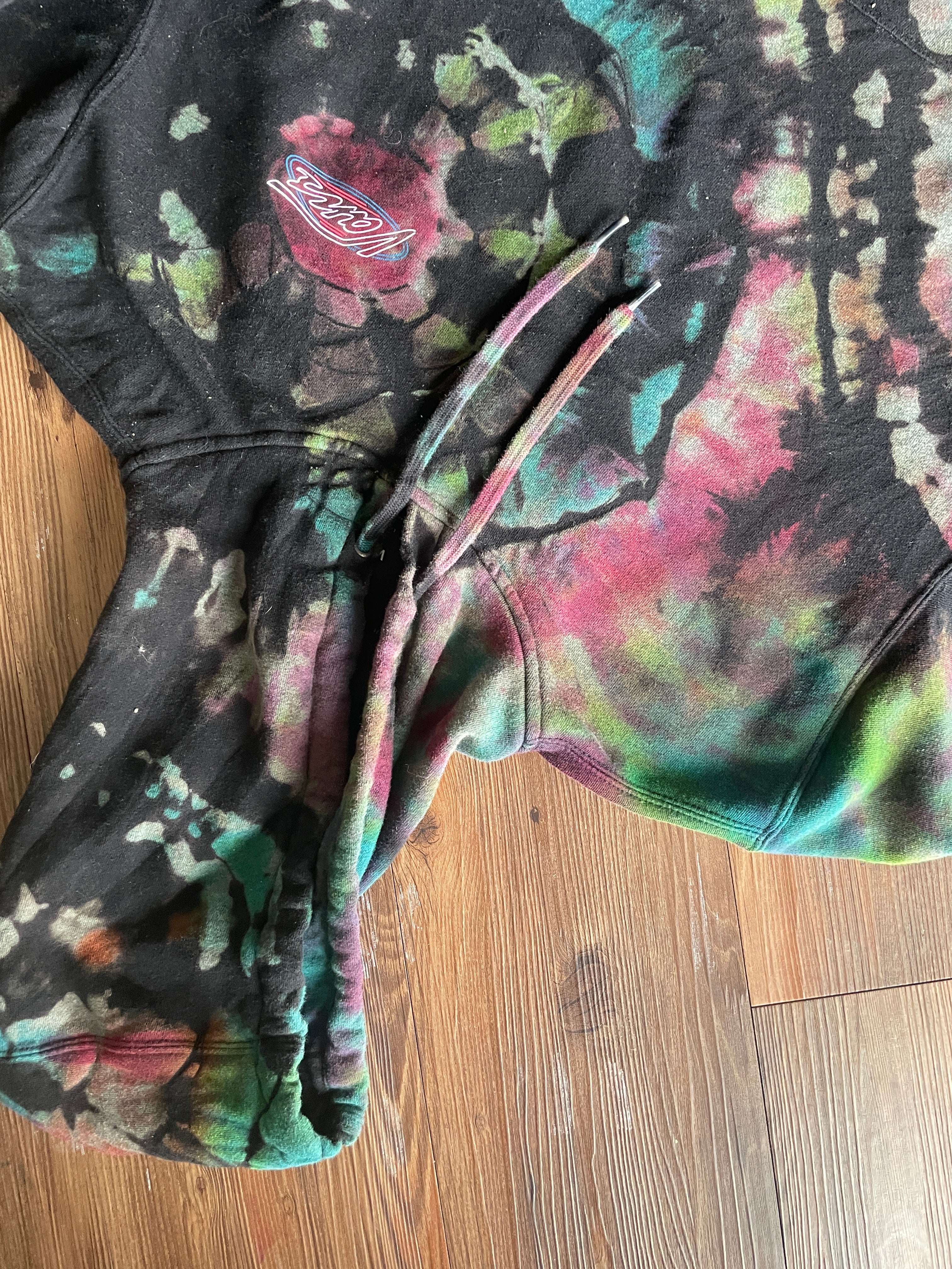 LARGE Men’s Vans Neon Skeleton Pizza Handmade Geode Tie Dye Sweatshirt | Rainbow and Black Long Sleeve Hoodie